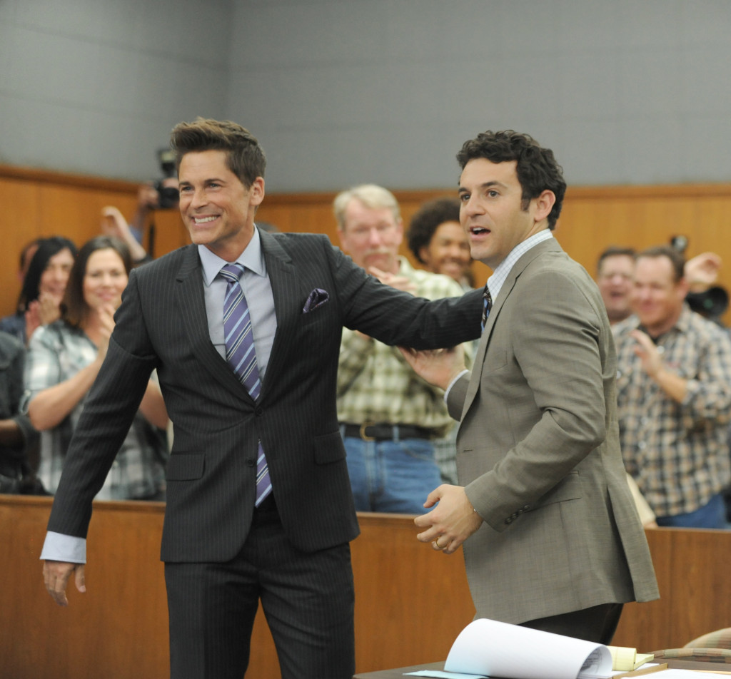 Grinder-EpPilot_Pilot-Sc22_00750_hires2 | Tell-Tale TV THE GRINDER: L-R: Rob Lowe and Fred Savage in the series premiere episode of THE GRINDER airing Tuesday, Sept. 29 (8:30-9:00 PM ET/PT) on FOX. ©2015 Fox Broadcasting Co. Cr: Ray Mickshaw/FOX. Tell-Tale TV Series Premiere Panels: The Grinder THE GRINDER: L-R: Rob Lowe and Fred Savage in the series premiere episode of THE GRINDER airing Tuesday, Sept. 29 (8:30-9:00 PM ET/PT) on FOX. ©2015 Fox Broadcasting Co. Cr: Ray Mickshaw/FOX.