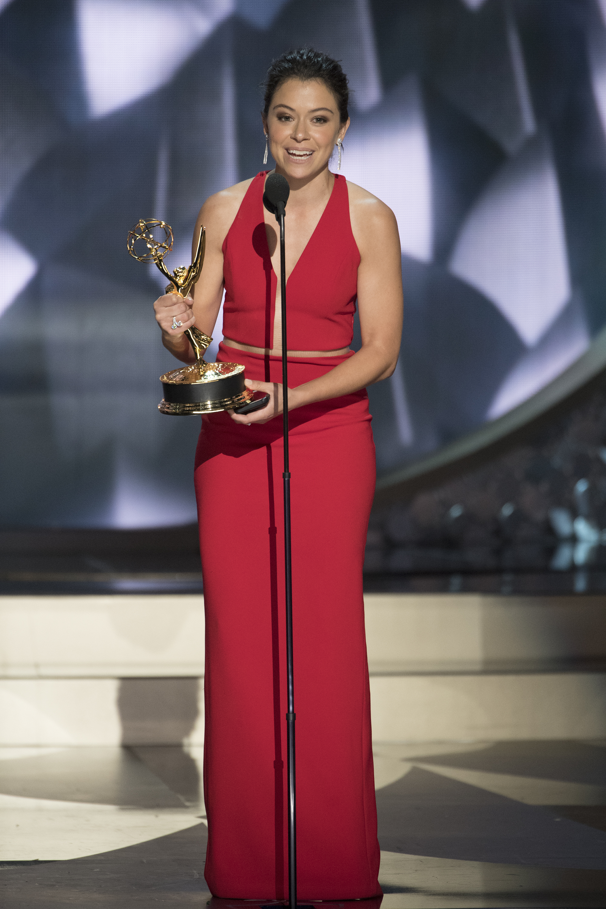 THE 68TH EMMY(r) AWARDS - “The 68th Emmy Awards” broadcasts live from The Microsoft Theater in Los Angeles, Sunday, September 18 (7:00-11:00 p.m. EDT/4:00-8:00 p.m. PDT), on ABC and is hosted by Jimmy Kimmel. (ABC/Image Group LA) TATIANA MASLANY Emmys 2016: The People v. O.J. Simpson, Veep, and Game of Thrones Take Home Big Wins - Part 2