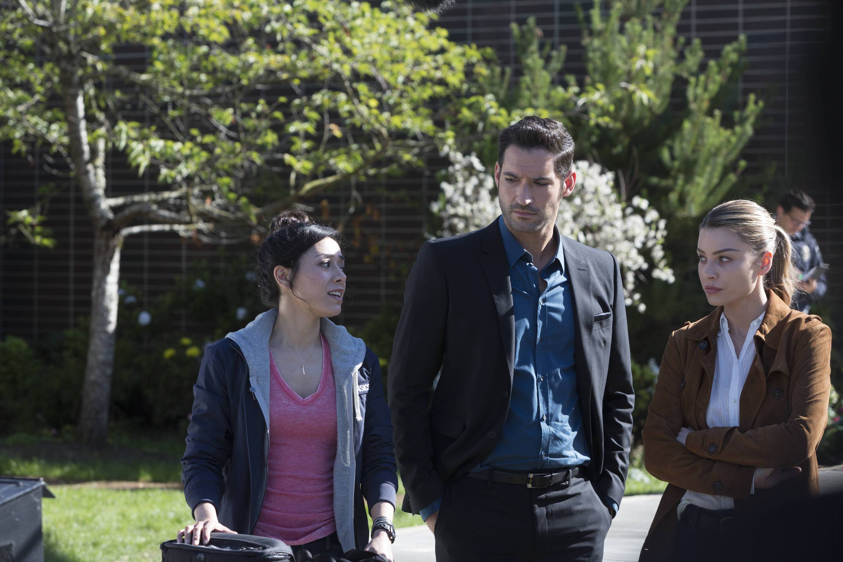 lucifer-201_scn5pt3_mc0114_hires1 | Tell-Tale TV LUCIFER: L-R: Aimee Garcia, Tom Elis and Lauren German in ÒEverythingÕs Coming Up LuciferÓ season premiere episode of LUCIFER airing Monday, Sept. 19 (9:01-10:00 PM ET/PT) on FOX ©2016 Fox Broadcasting Co. Cr: Michael Courtney/FOX. Lucifer Preview: Mummy’s Home (Season 2 Episode 1)