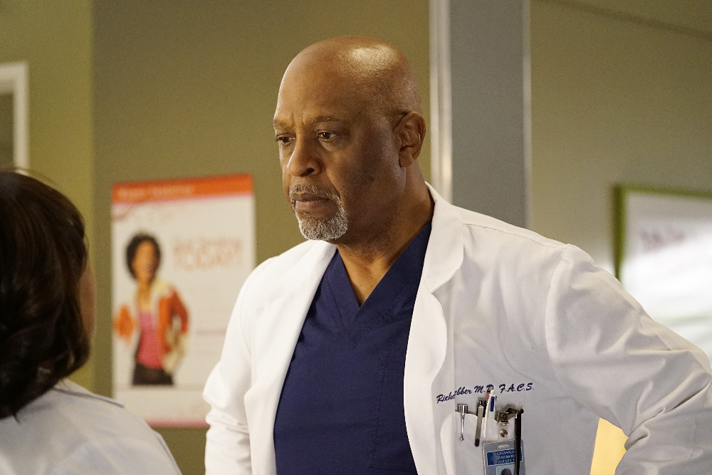 GREY Grey’s Anatomy Photo Preview: Change is Coming (Season 13 Episode 7) - Part 3'S ANATOMY - "Why Try to Change Me Now" - The arrival of a new consultant puts all of the doctors on edge, especially once she starts stepping on toes in the OR. Amelia and Owen bring their personal problems into the hospital, while April explores some uncharted territory, on "Grey's Anatomy," THURSDAY, NOVEMBER 3 (8:00-9:00 p.m. EDT), on the ABC Television Network. (ABC/Kelsey McNeal) JAMES PICKENS, JR.