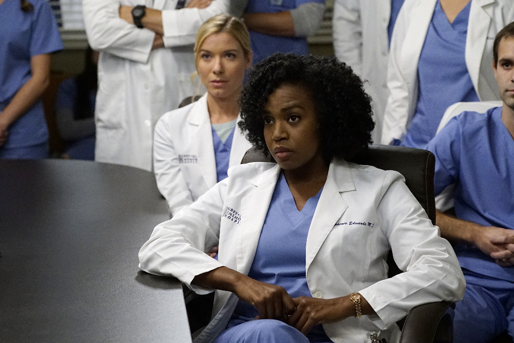 GREY Grey’s Anatomy Photo Preview: Change is Coming (Season 13 Episode 7) - Part 3'S ANATOMY - "Why Try to Change Me Now" - The arrival of a new consultant puts all of the doctors on edge, especially once she starts stepping on toes in the OR. Amelia and Owen bring their personal problems into the hospital, while April explores some uncharted territory, on "Grey's Anatomy," THURSDAY, NOVEMBER 3 (8:00-9:00 p.m. EDT), on the ABC Television Network. (ABC/Kelsey McNeal) JERRIKA HINTON