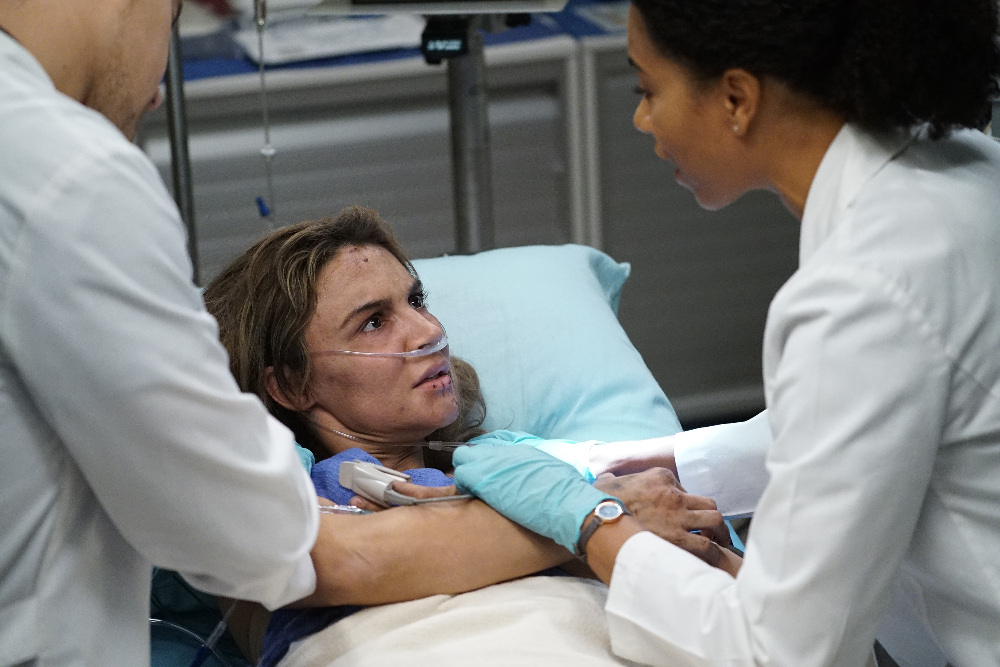 Grey’s Anatomy Photo Preview: Too Much Has Changed - Part 3