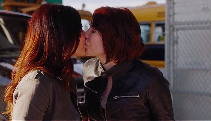 Supergirl Review: Exodus (Season 2 Episode 15)