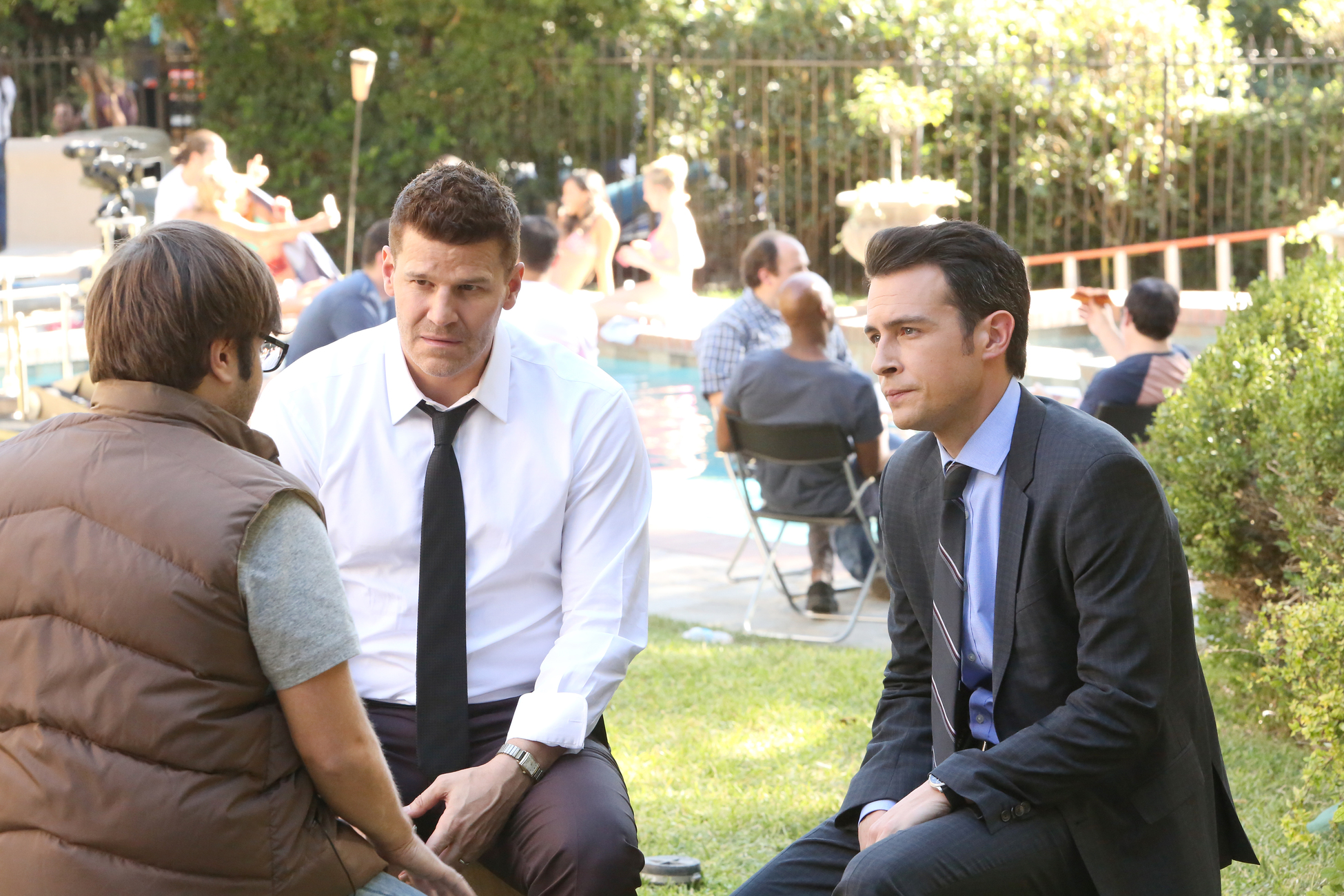 BONES: L-R: David Boreanaz and John Boyd in the "The Final Chapter: The Radioactive Panthers in the Party" episode of BONES airing Tuesday, March 14 (9:01-10:00 PM ET/PT) on FOX. ©2017 Fox Broadcasting Co. Cr: Patrick McElhenney/FOX Bones Photo Preview: Betty White Returns! - Part 2 BONES:  L-R:  David Boreanaz and John Boyd in the "The Final Chapter:  The Radioactive Panthers in the Party" episode of BONES airing Tuesday, March 14 (9:01-10:00 PM ET/PT) on FOX.  ©2017 Fox Broadcasting Co.  Cr:  Patrick McElhenney/FOX