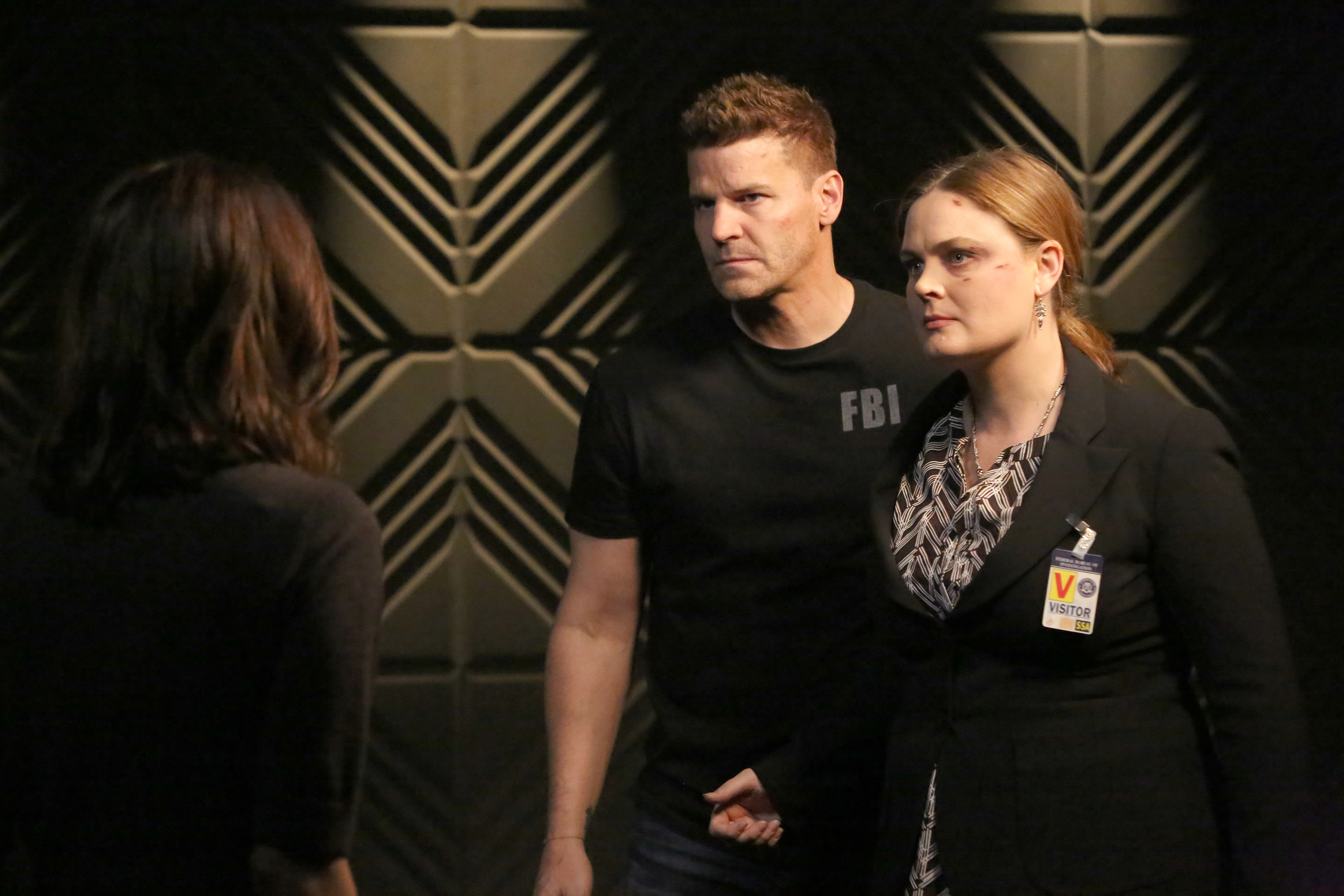 BONES: L-R: David Boreanaz and Emily Deschanel in "The Final Chapter: The End in the End" series finale episode of BONES airing Tuesday, March 28 (9:01-10:00 PM ET/PT) on Fox. ©2017 Fox Broadcasting Co. Cr: Patrick McElhenney/FOX Bones Preview: 8 Things to Know About the Series Finale (Plus Photos!) - Part 2 BONES:  L-R:  David Boreanaz and Emily Deschanel in "The Final Chapter:  The End in the End" series finale episode of BONES airing Tuesday, March 28 (9:01-10:00 PM ET/PT) on Fox.  ©2017 Fox Broadcasting Co.  Cr:  Patrick McElhenney/FOX