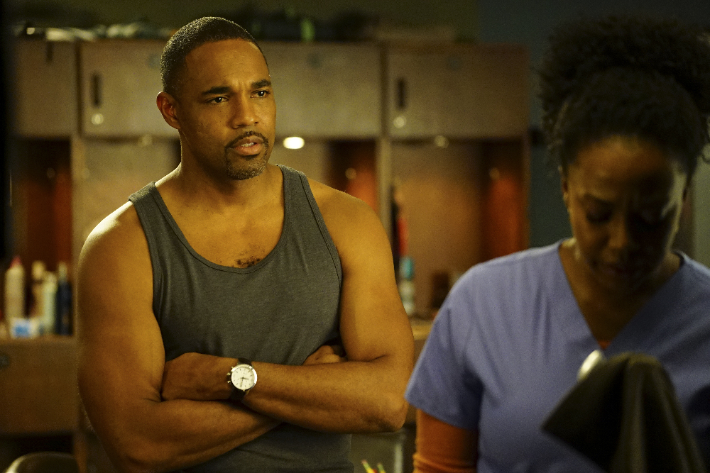 Grey's Anatomy Season 13 Episode 22 JASON GEORGE, JERRIKA HINTON | Tell-Tale TV Grey's Anatomy Season 13 Episode 22 Grey’s Anatomy Photo Preview: Jeopardy - Part 2 Grey's Anatomy Season 13 Episode 22