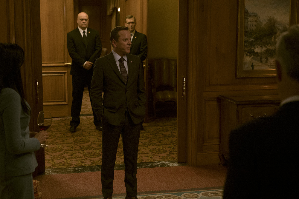 Designated Survivor Season 1 Episode 20 Designated Survivor Photo Preview: Out of Options - Part 2 Designated Survivor Season 1 Episode 20 