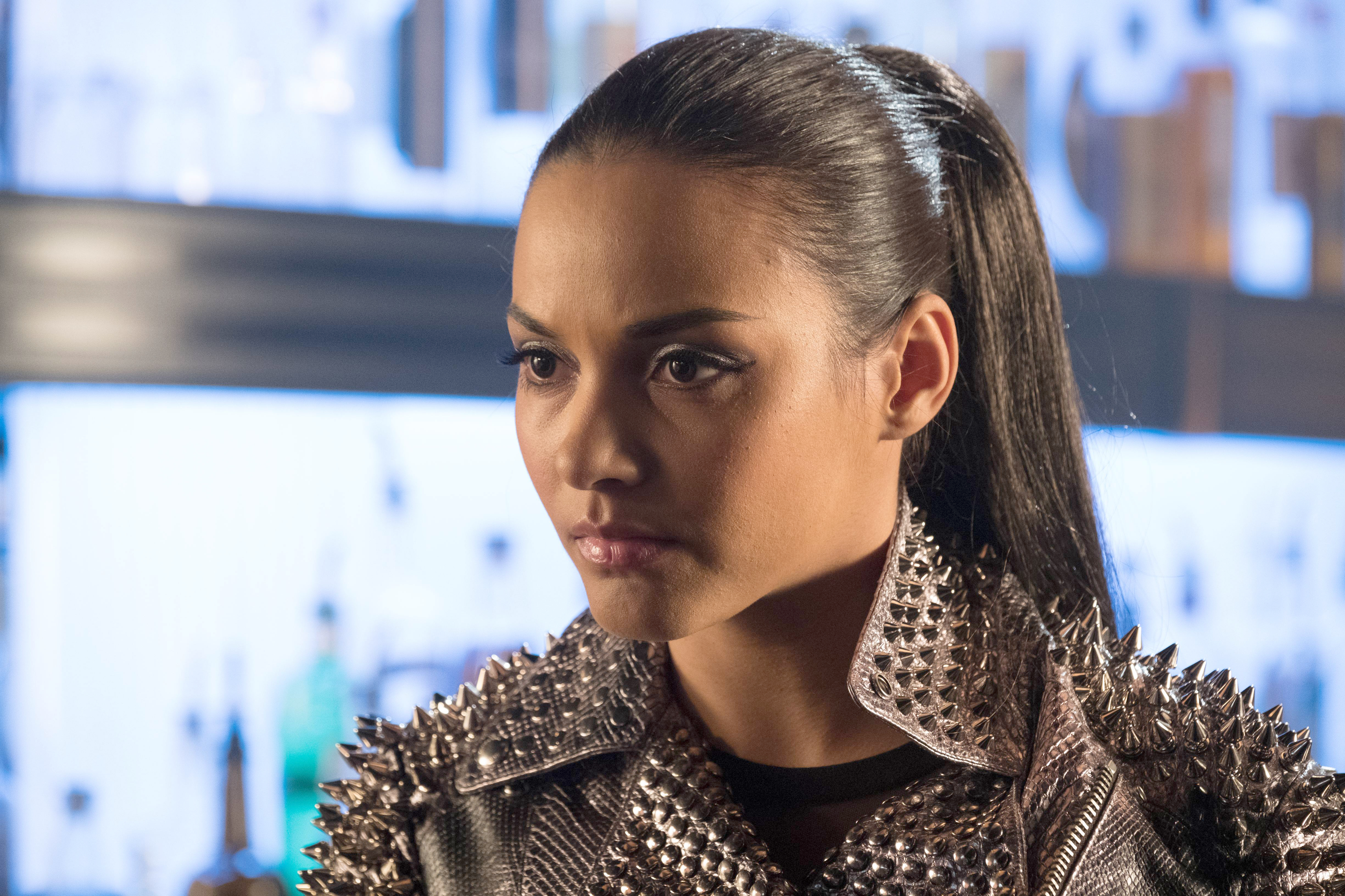 Gotham Season 3 Episode 17 Gotham Photo Preview: Villains Against Villains - Part 2 Gotham Season 3 Episode 17