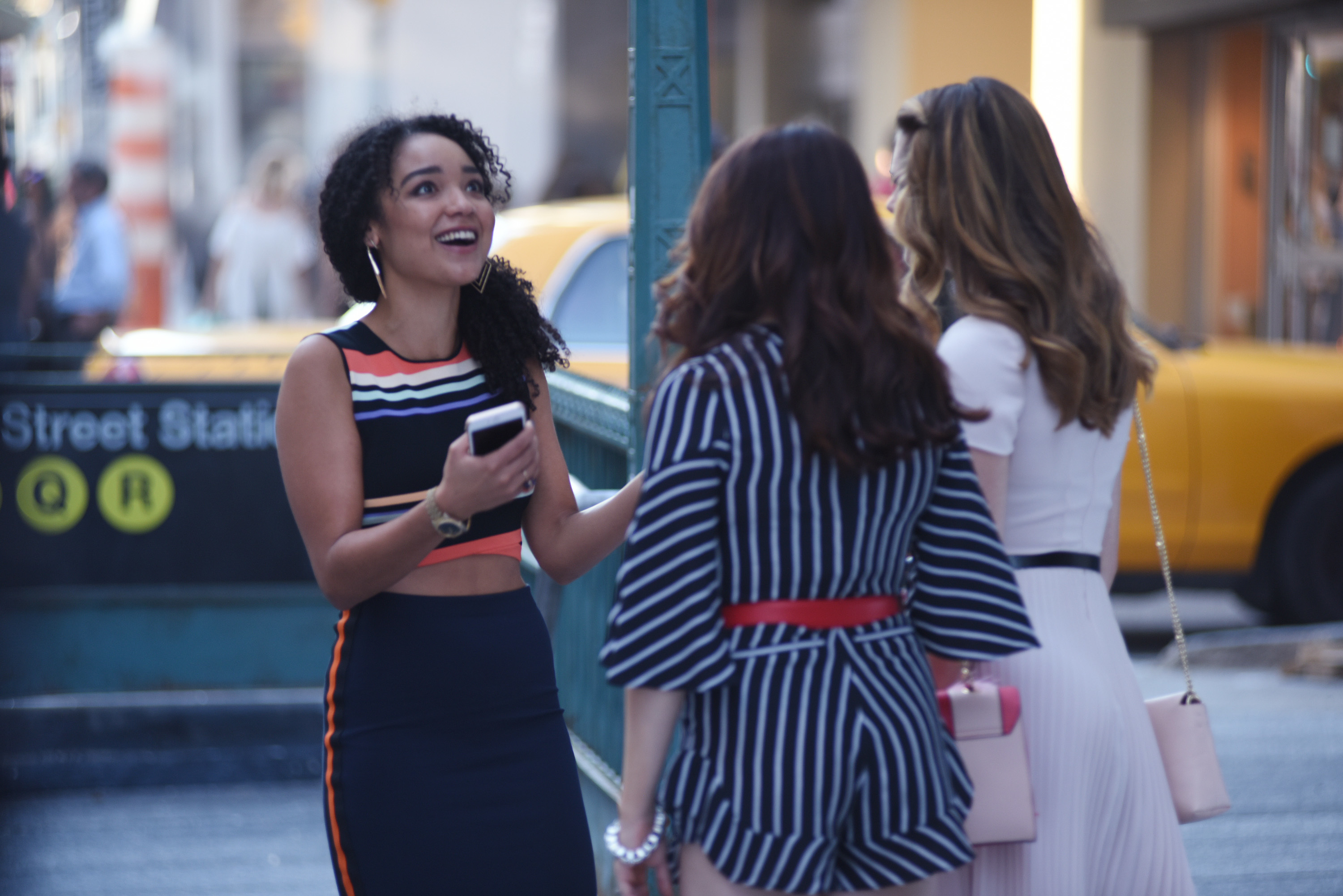 The Bold Type Series Premiere Photo Preview: How Will the Young Women Fair in the Concrete Jungle? - Part 3