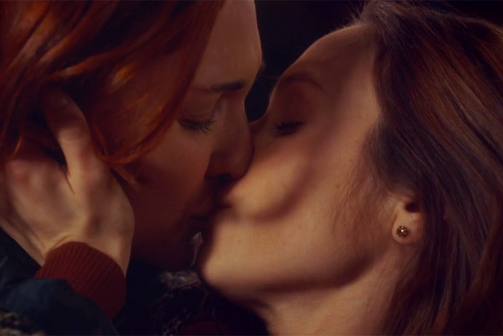 2017-07-09 (2) | Tell-Tale TV Wynonna Earp: 8 Best Moments from “Let’s Pretend We’re Strangers” (Season 2 Episode 5)