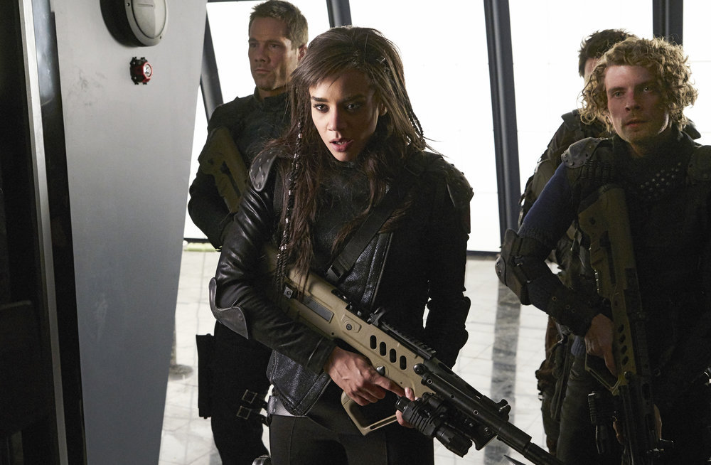 Killjoys Photo Preview: Happy Hullen Hunting (Season 3 Episode 5) - Part 2