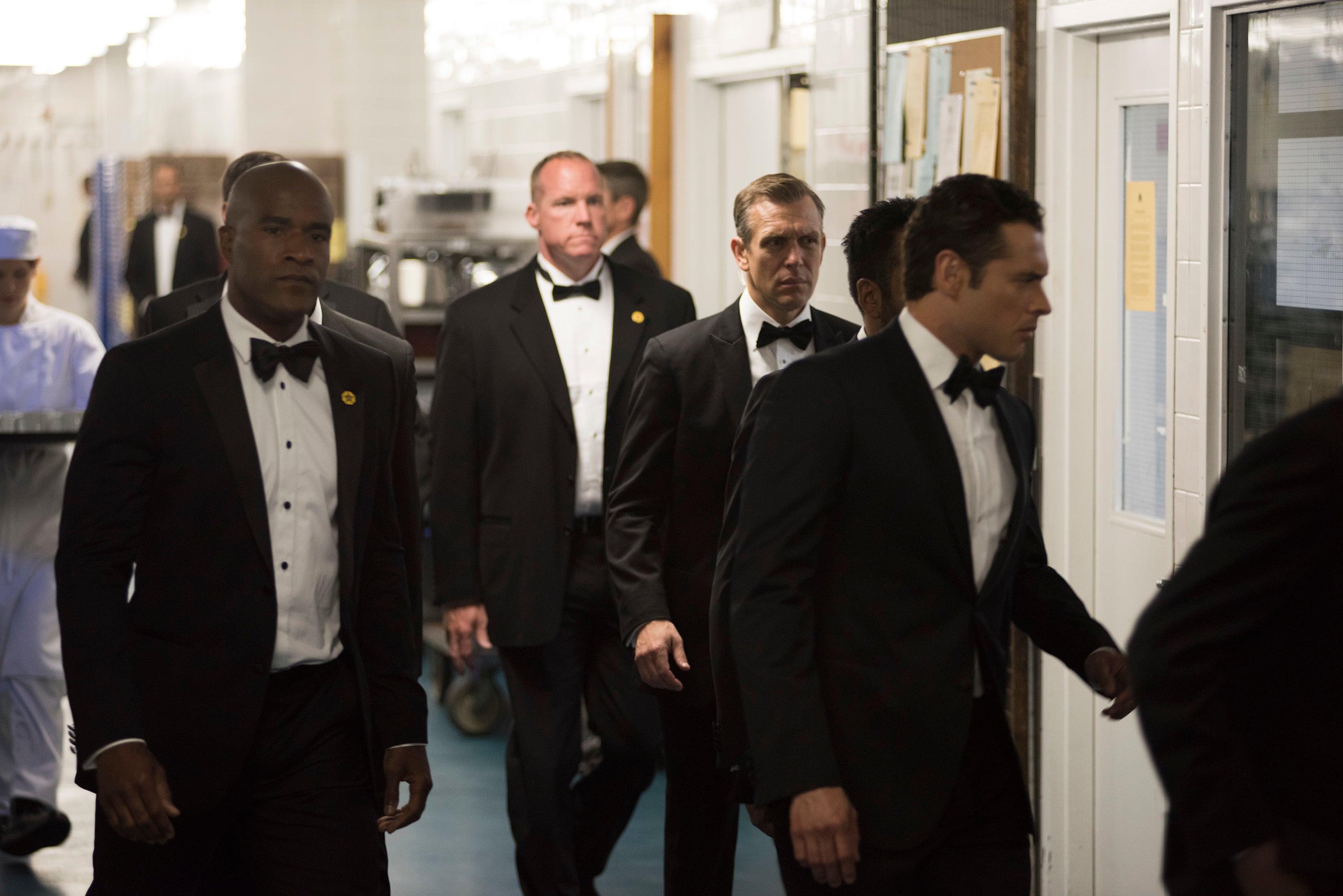 Preview — Designated Survivor Season 2 Episode 2: Sting of the Tail - Part 2