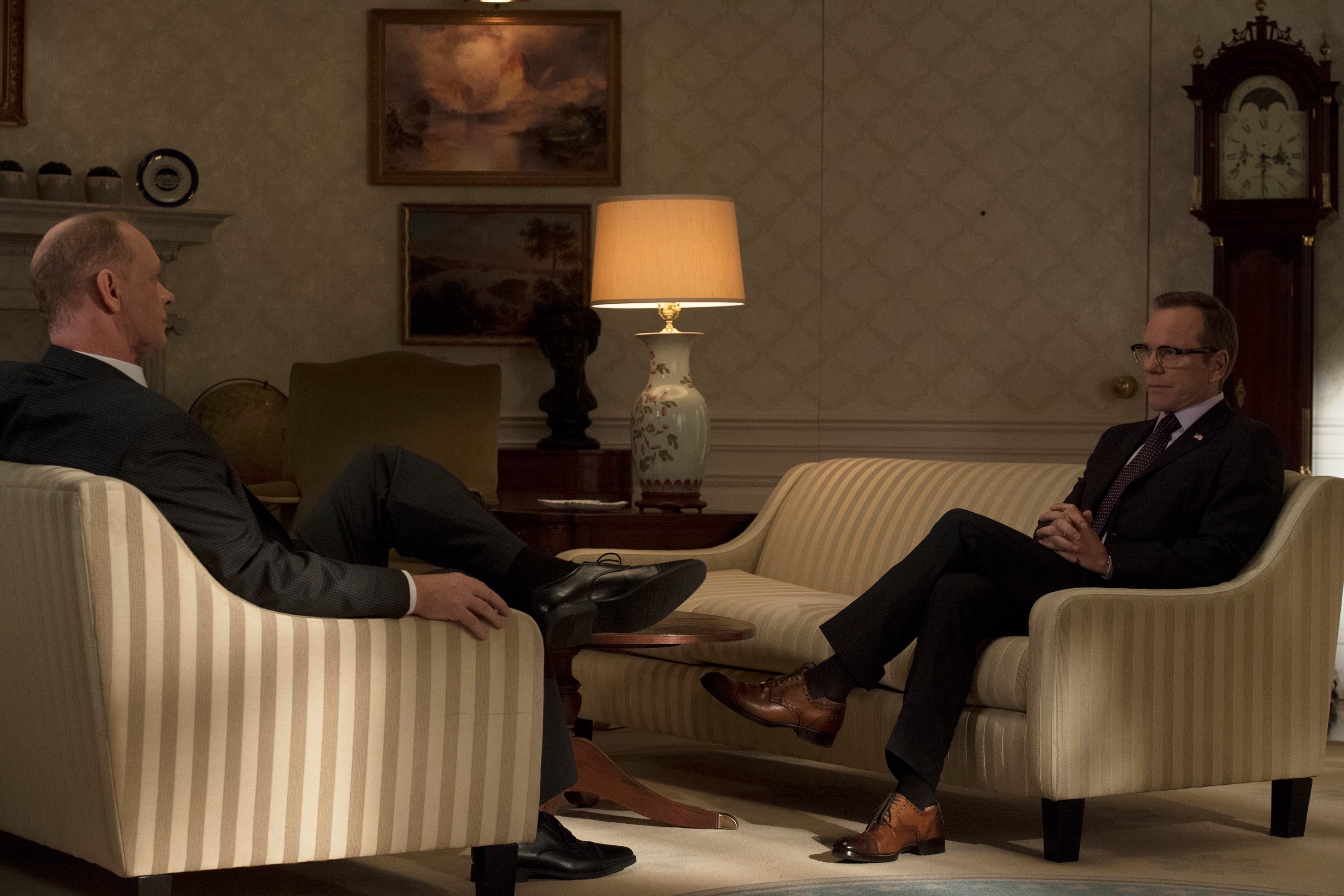 AIDEN DEVINE, KIEFER SUTHERLAND Preview — Designated Survivor Season 2 Episode 4: Equilibrium - Part 3