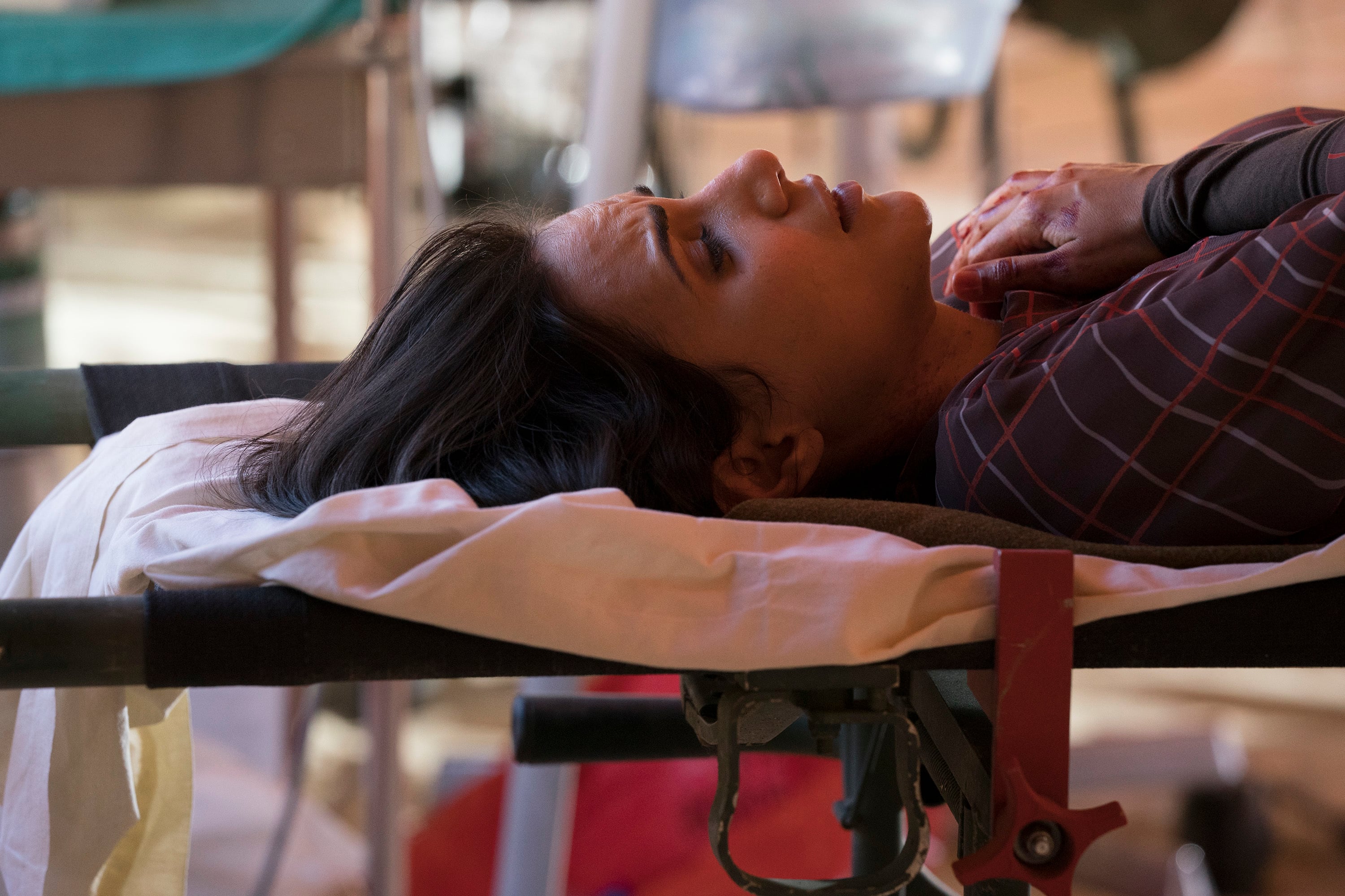 YASMINE AKER Preview — Grey’s Anatomy Season 14 Episode 5: Danger Zone - Part 2