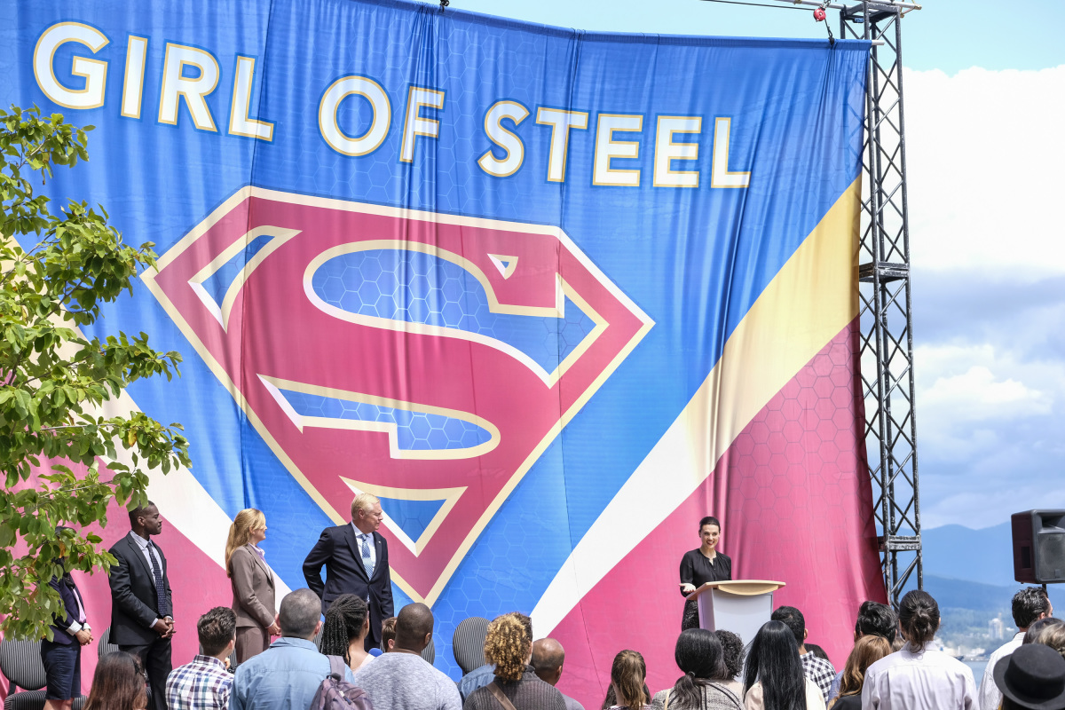 Supergirl Season 3 Episode 1, Girl of Steel Preview — Supergirl Season 3 Episode 1: Girl of Steel - Part 2 Supergirl Season 3 Episode 1, Girl of Steel