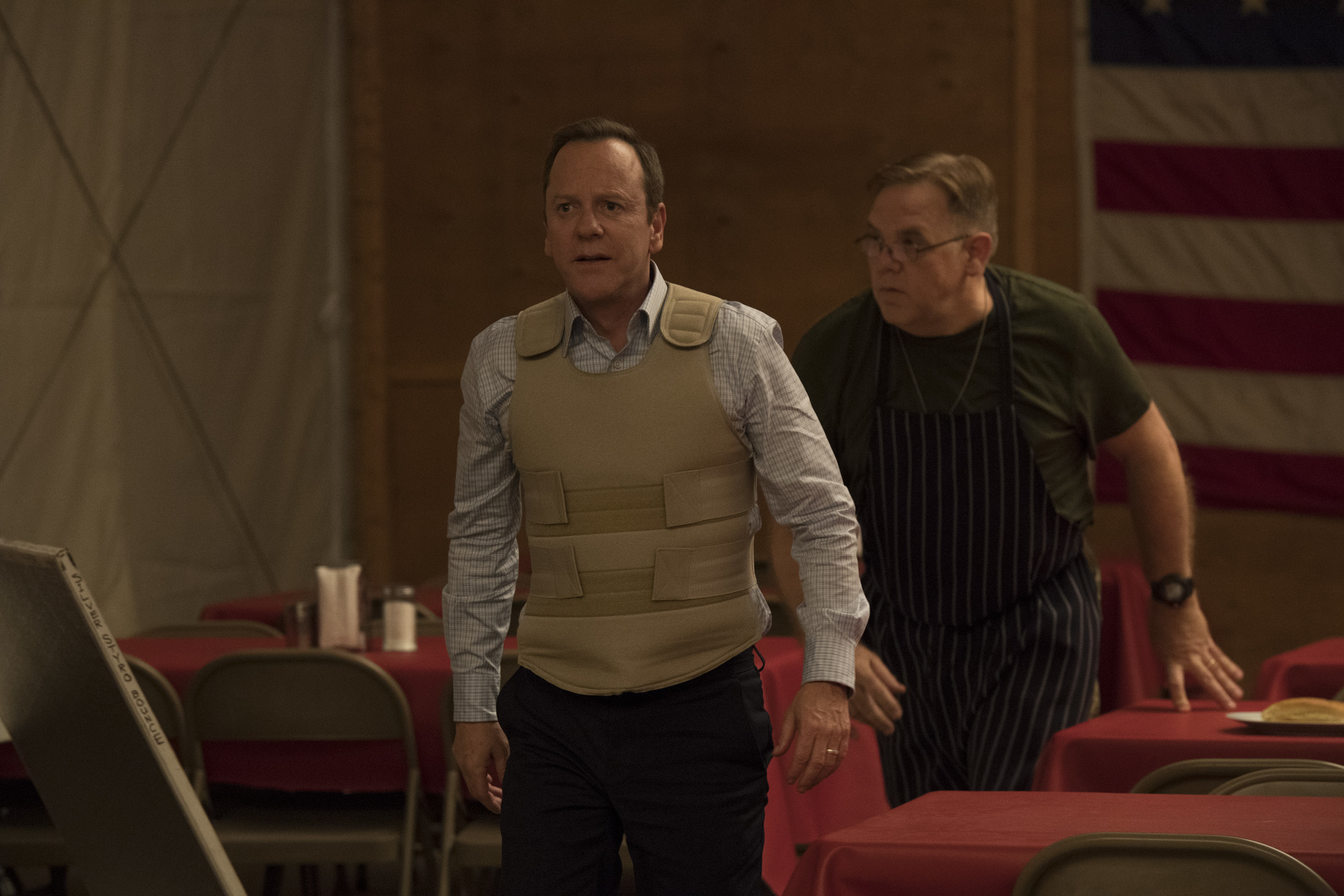 KIEFER SUTHERLAND, BRIAN HOWE | Tell-Tale TV KIEFER SUTHERLAND, BRIAN HOWE Preview — Designated Survivor Season 2 Episode 8: Home
