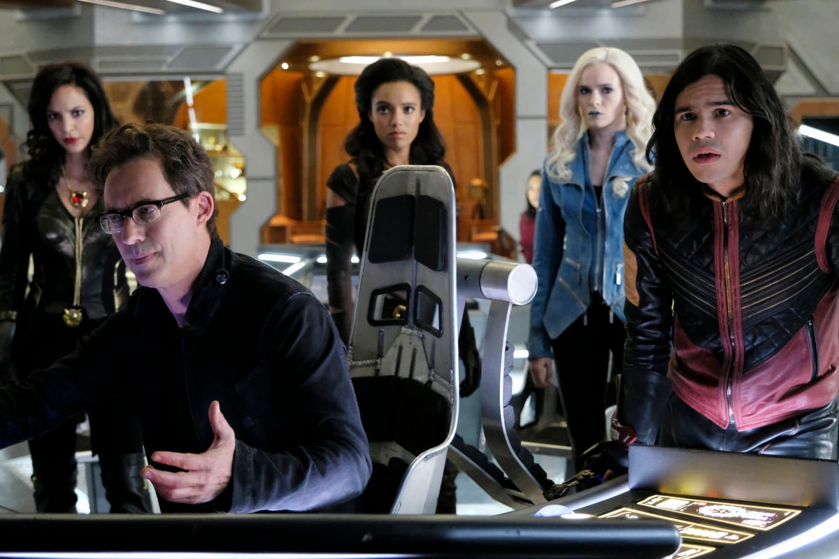 DC Preview — Arrowverse Crossover: Crisis on Earth-X - Part 8's Legends of Tomorrow Season 3 Episode 8 -- "Crisis on Earth -- X, Part 4"