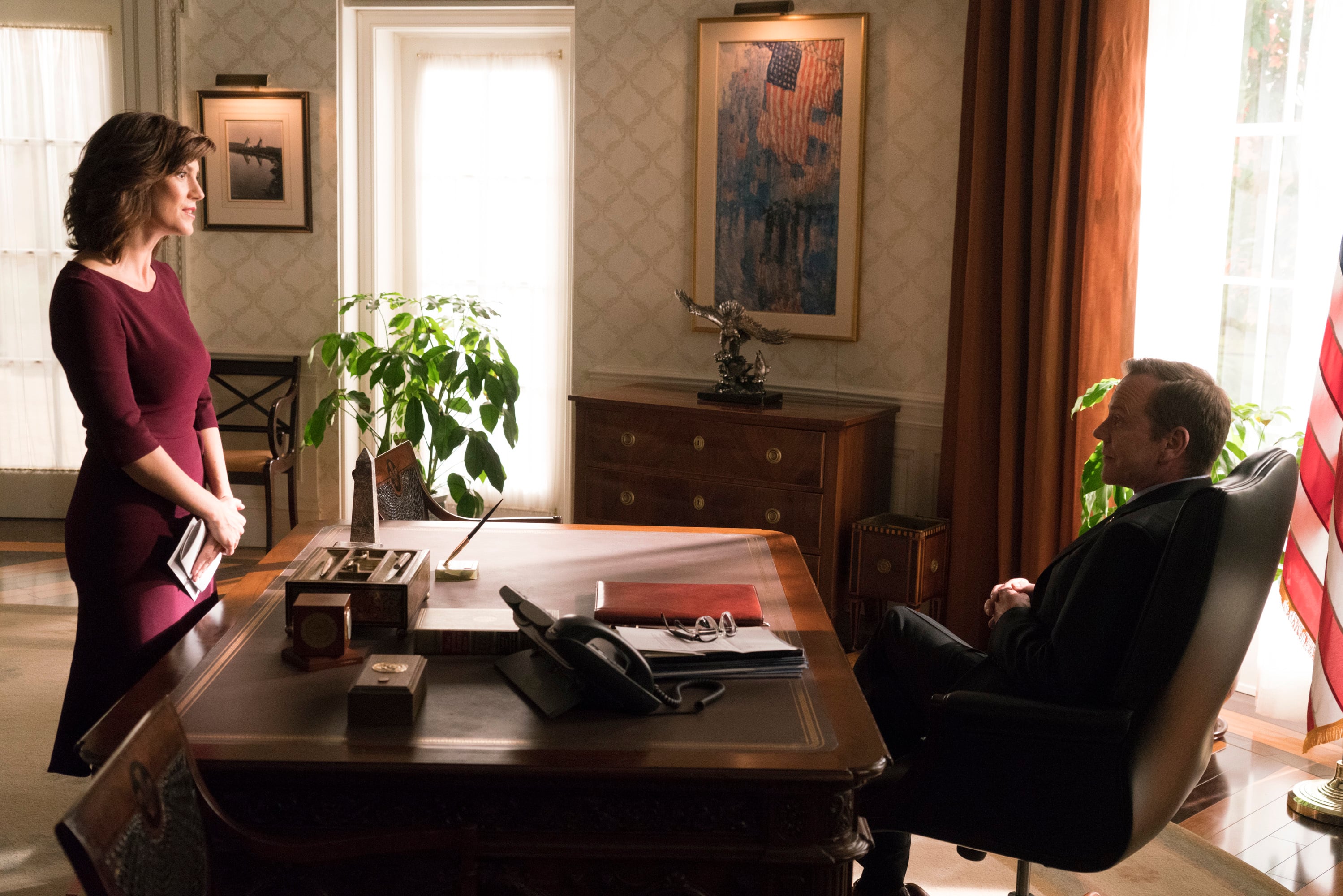 ZOE MCLELLAN, KIEFER SUTHERLAND Preview — Designated Survivor Season 2 Episode 9: Three-Letter Day - Part 3