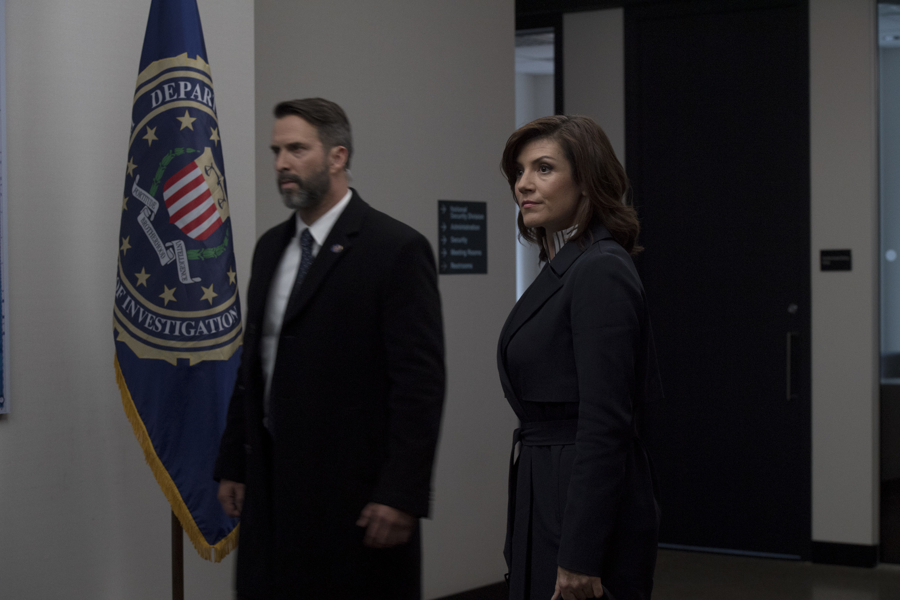 ZOE MCLELLAN Preview — Designated Survivor Season 2 Episode 10: Line of Fire - Part 3