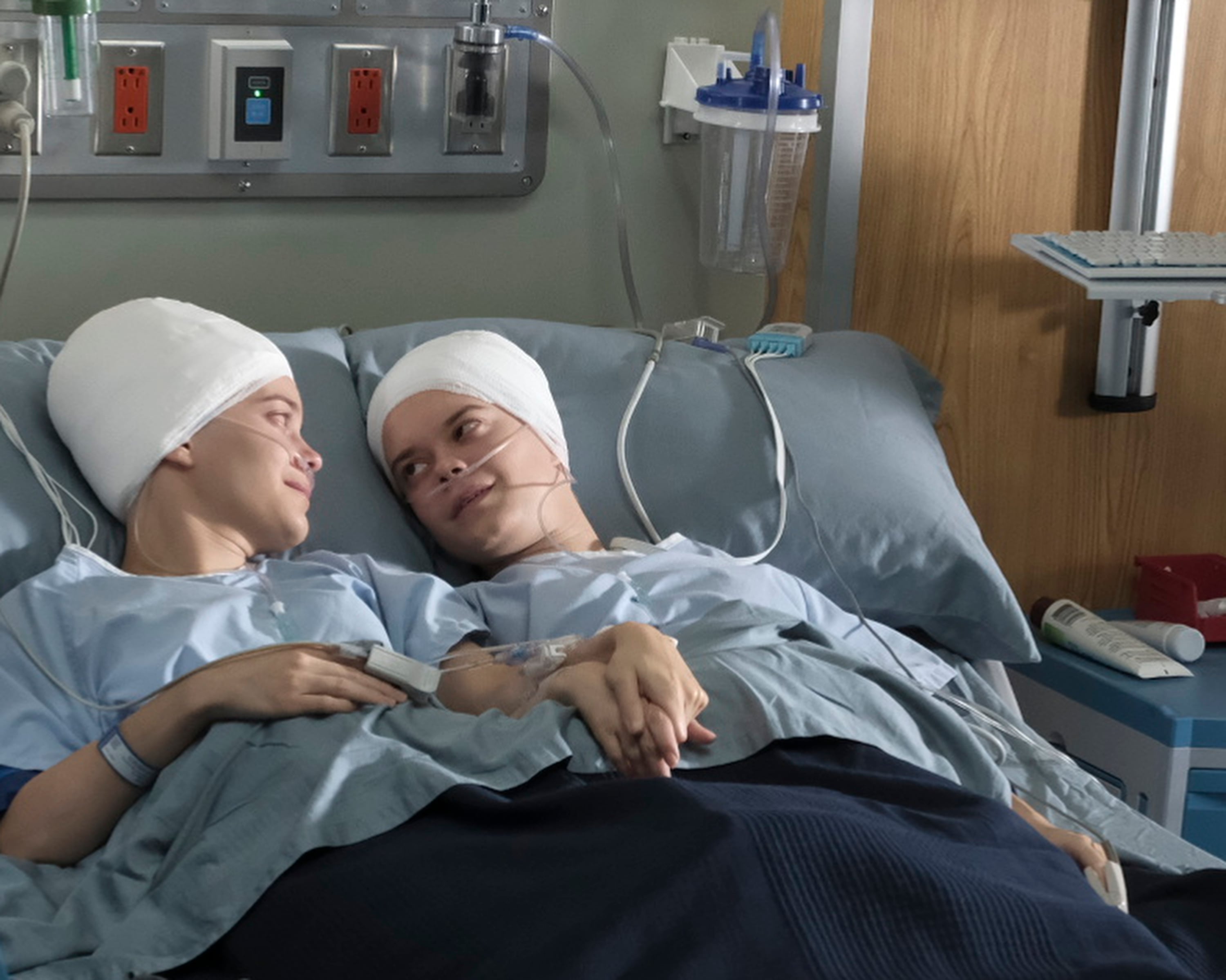 The Good Doctor Season 1 Episode 12 - Islands Part Two - EMILY HINKLER, ELIZABETH HINKLER Preview — The Good Doctor Season 1 Episode 12: Islands, Part Two - Part 3