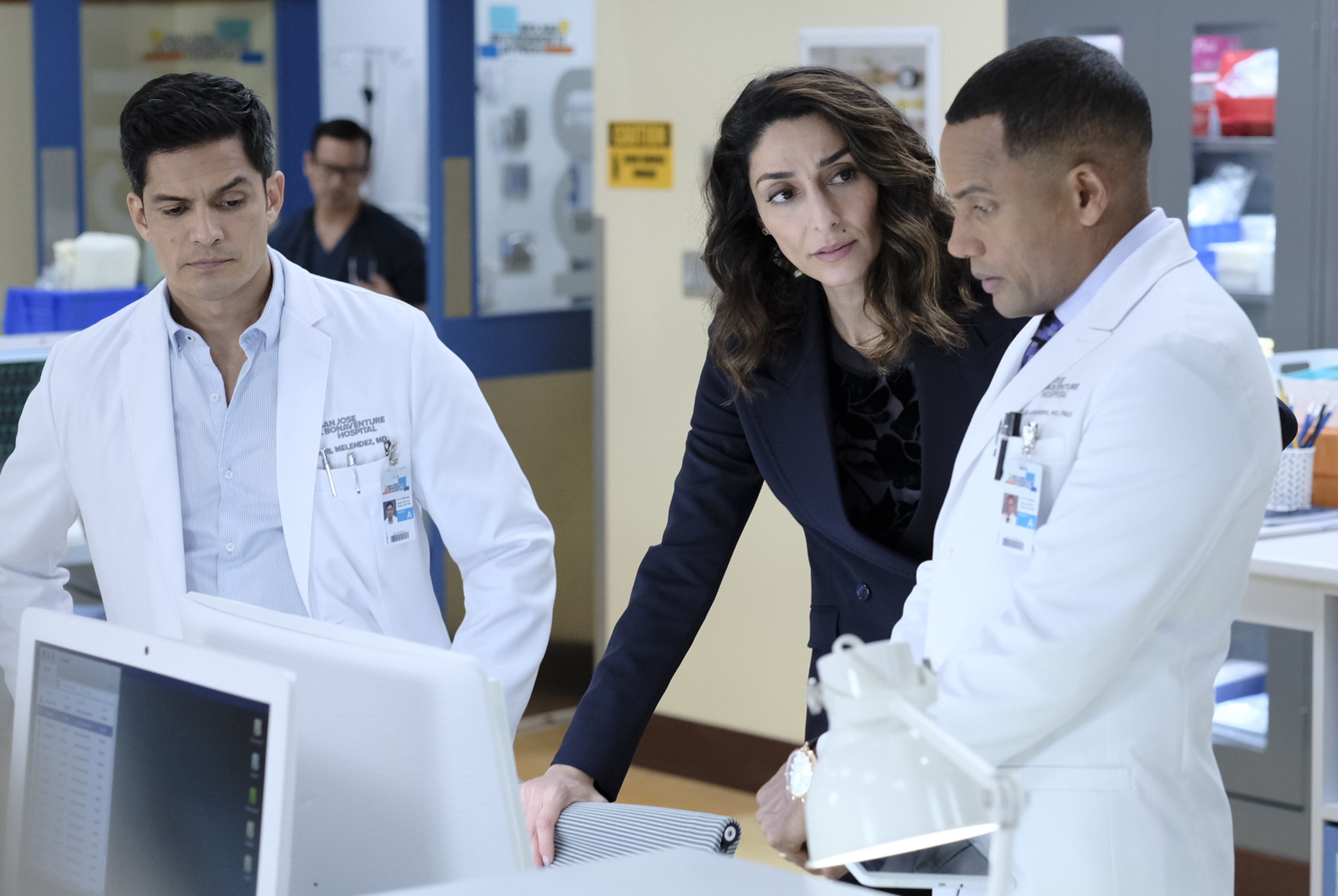 The Good Doctor Season 1 Episode 12 - Islands Part Two - NICHOLAS GONZALEZ, NECAR ZADEGAN, HILL HARPER Preview — The Good Doctor Season 1 Episode 12: Islands, Part Two - Part 3