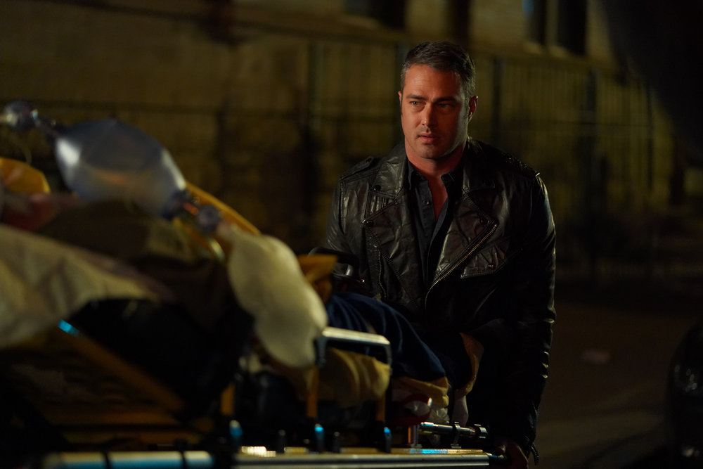 Kelly Severide - Chicago Fire Season 6 Episode 8 - The Whol Point of Being Roommates Preview — Chicago Fire Season 6 Episode 8: The Whole Point of Being Roommates - Part 2