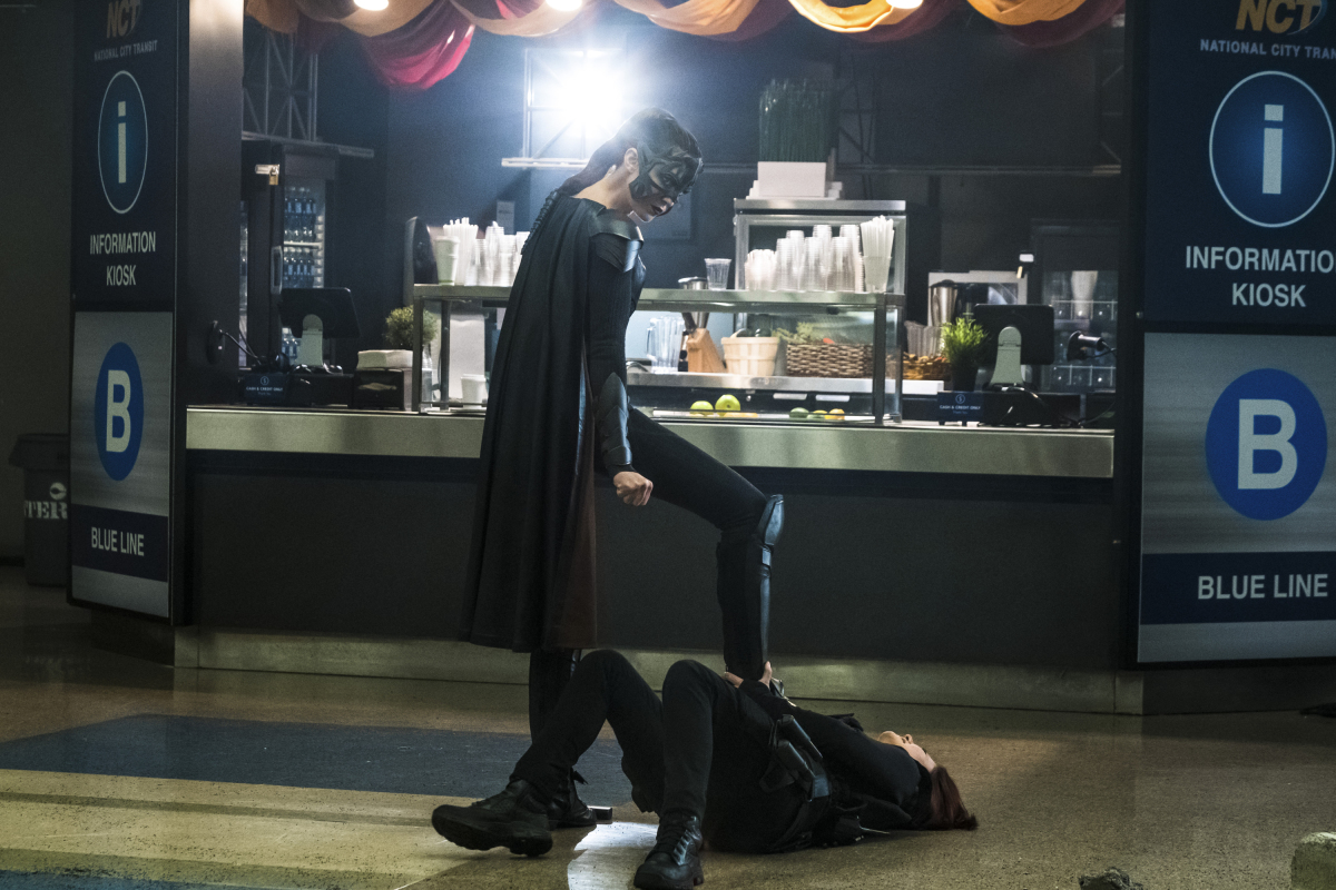 SPG313c_0203b Preview — Supergirl Season 3 Episode 13: Both Sides Now - Part 2