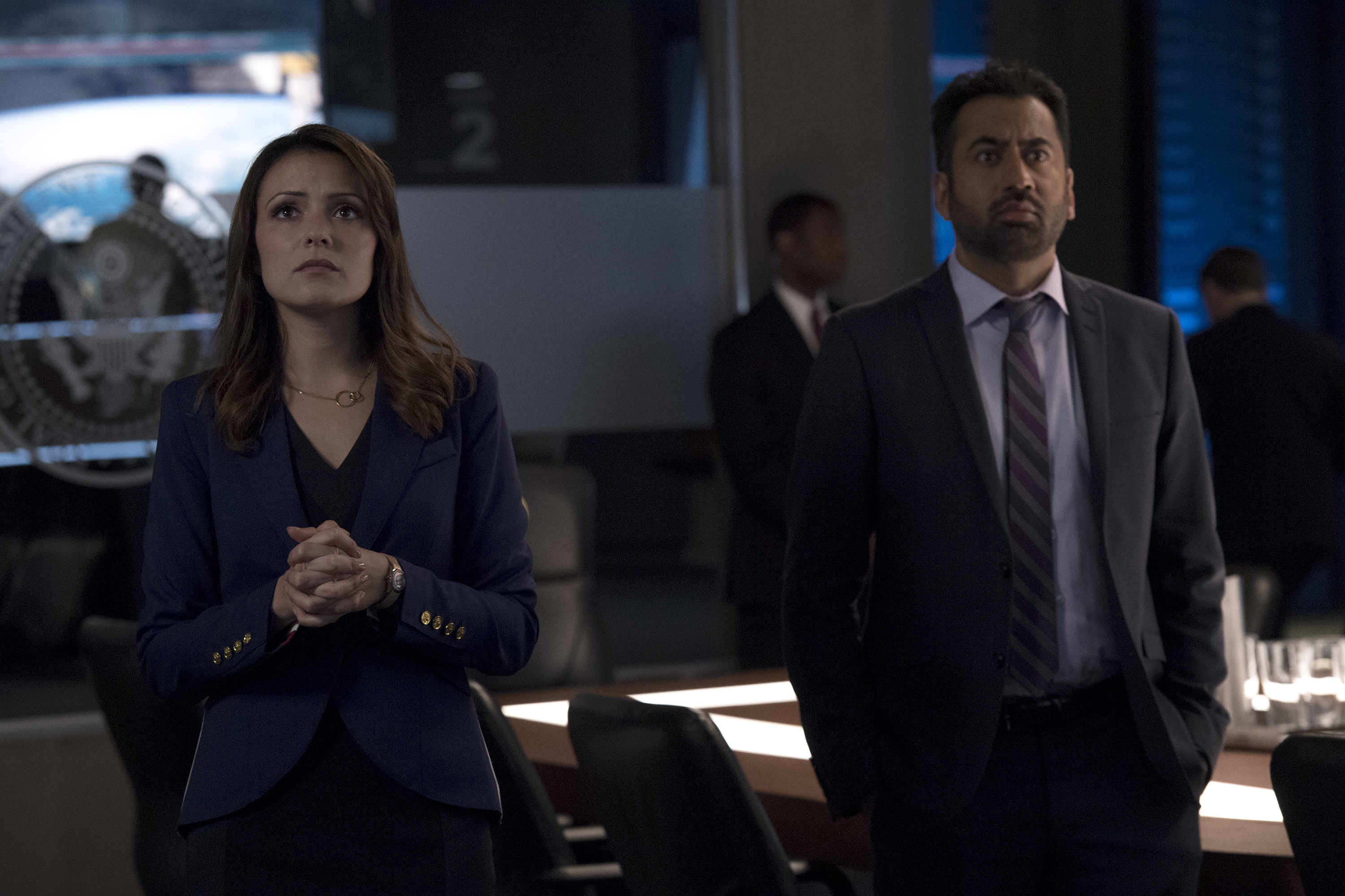 ITALIA RICCI, KAL PENN Preview — Designated Survivor Season 2 Episode 12: The Final Frontier - Part 3