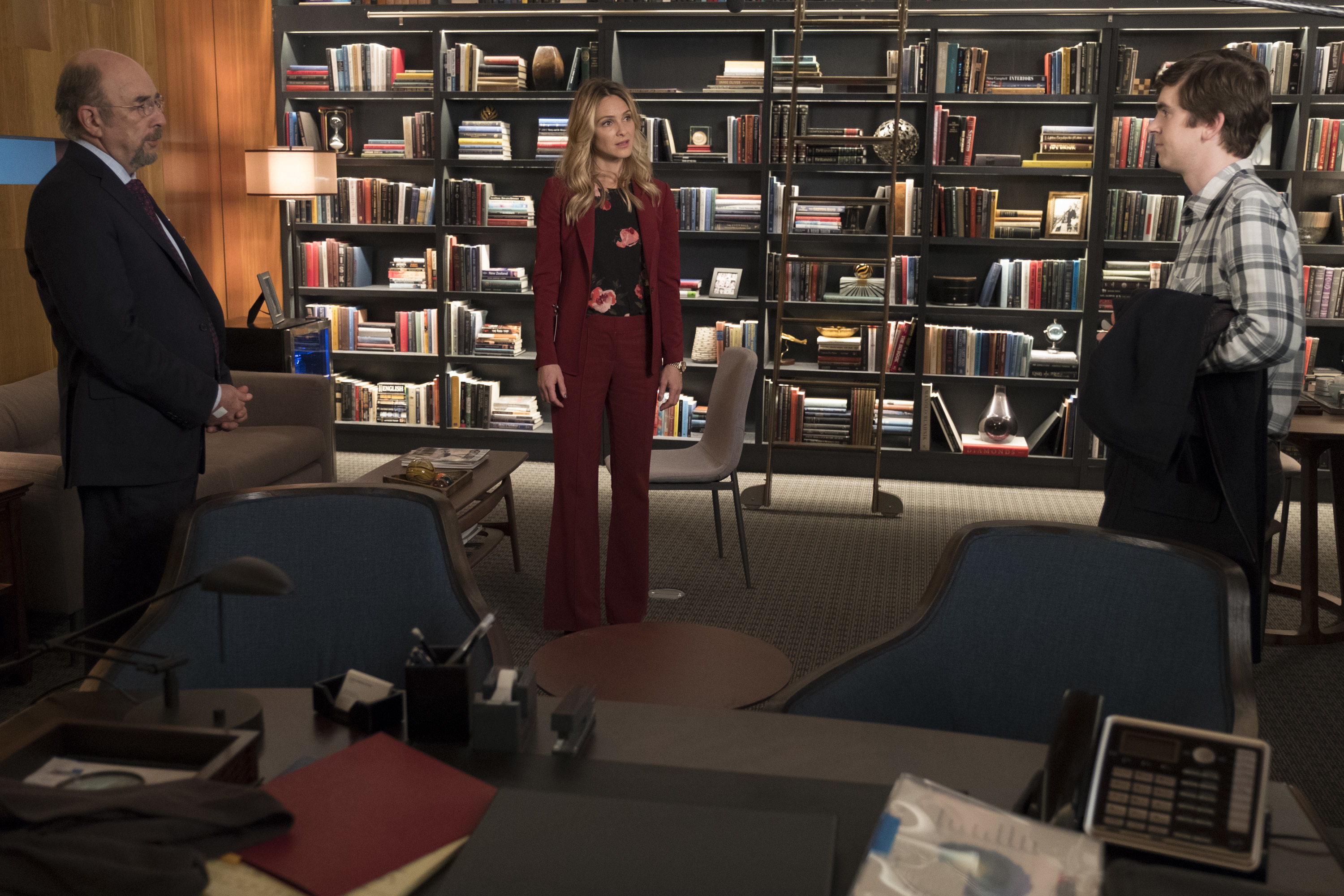 RICHARD SCHIFF, BEAU GARRETT, FREDDIE HIGHMORE Preview — The Good Doctor Season 1 Finale: More - Part 2