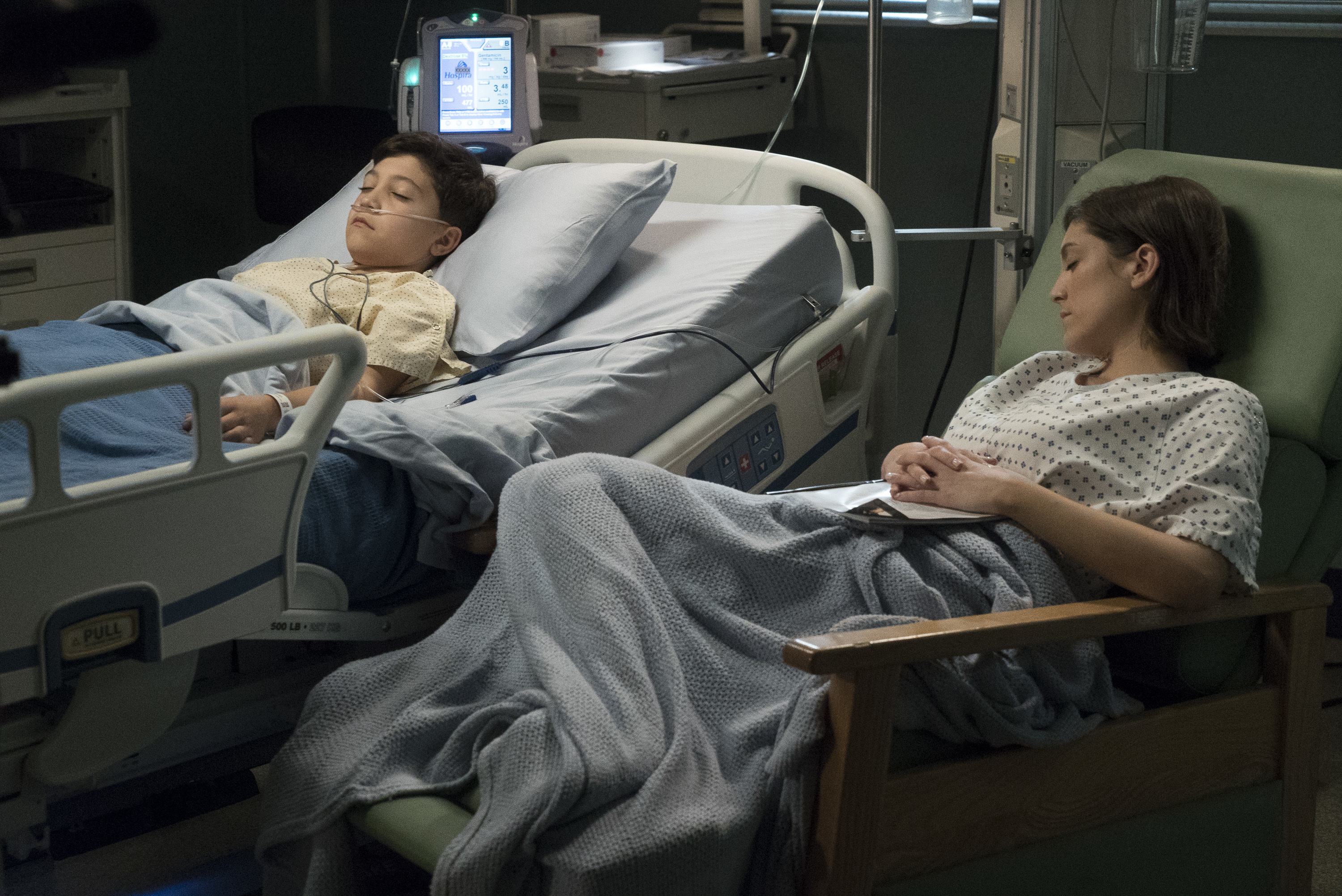 STEELE GAGNON, CAITLIN MCGEE | Tell-Tale TV STEELE GAGNON, CAITLIN MCGEE Preview — Grey’s Anatomy Season 14 Episode 18: Hold Back the River - Part 5