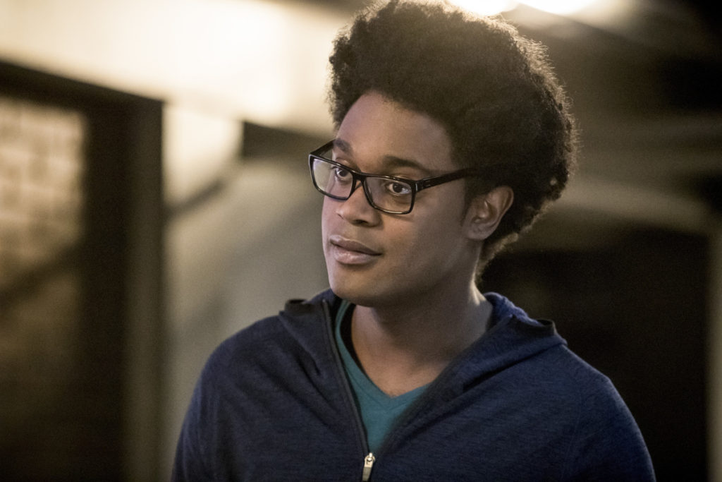 ARR617b_0040b Preview — Arrow Season 6 Episode 17: Brothers in Arms - Part 2
