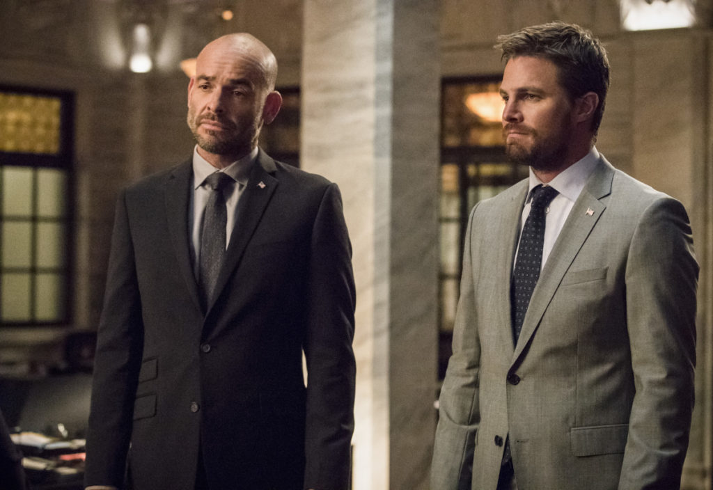 ARR617b_0302b Preview — Arrow Season 6 Episode 17: Brothers in Arms - Part 2