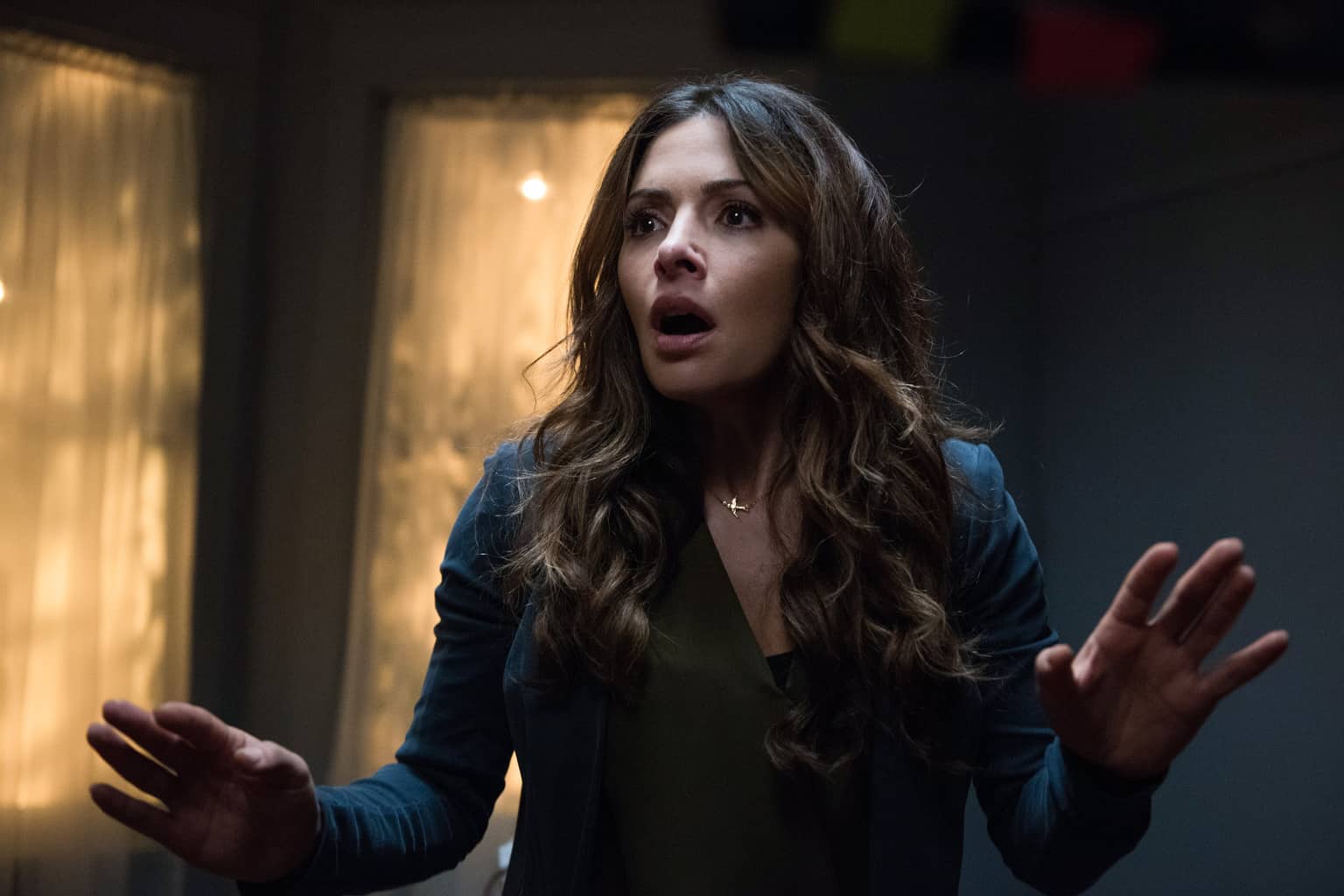 Reverie - Season 1 Episode 3 Preview — Reverie Season 1 Episode 3: No More Mr. Nice Guy