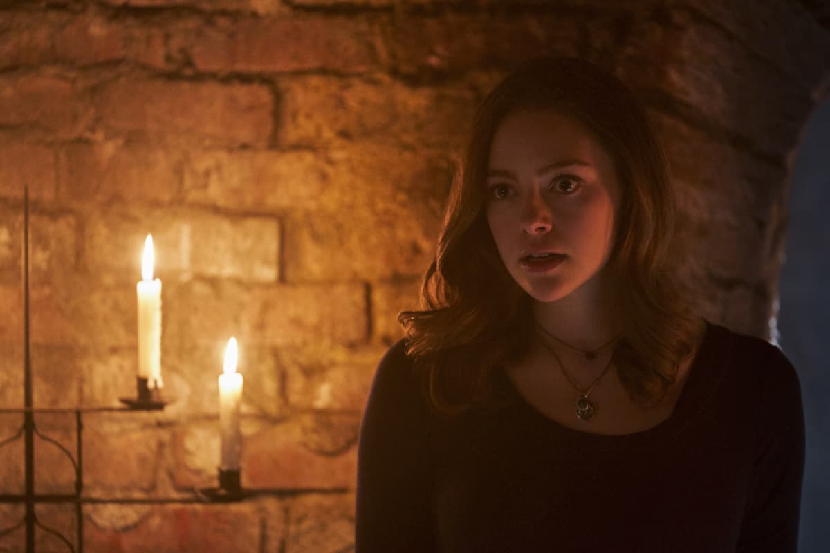 The Originals Season 5 Episode 10 - There in the Disappearing Light The Originals Review: There in the Disappearing Light (Season 5 Episode 10)