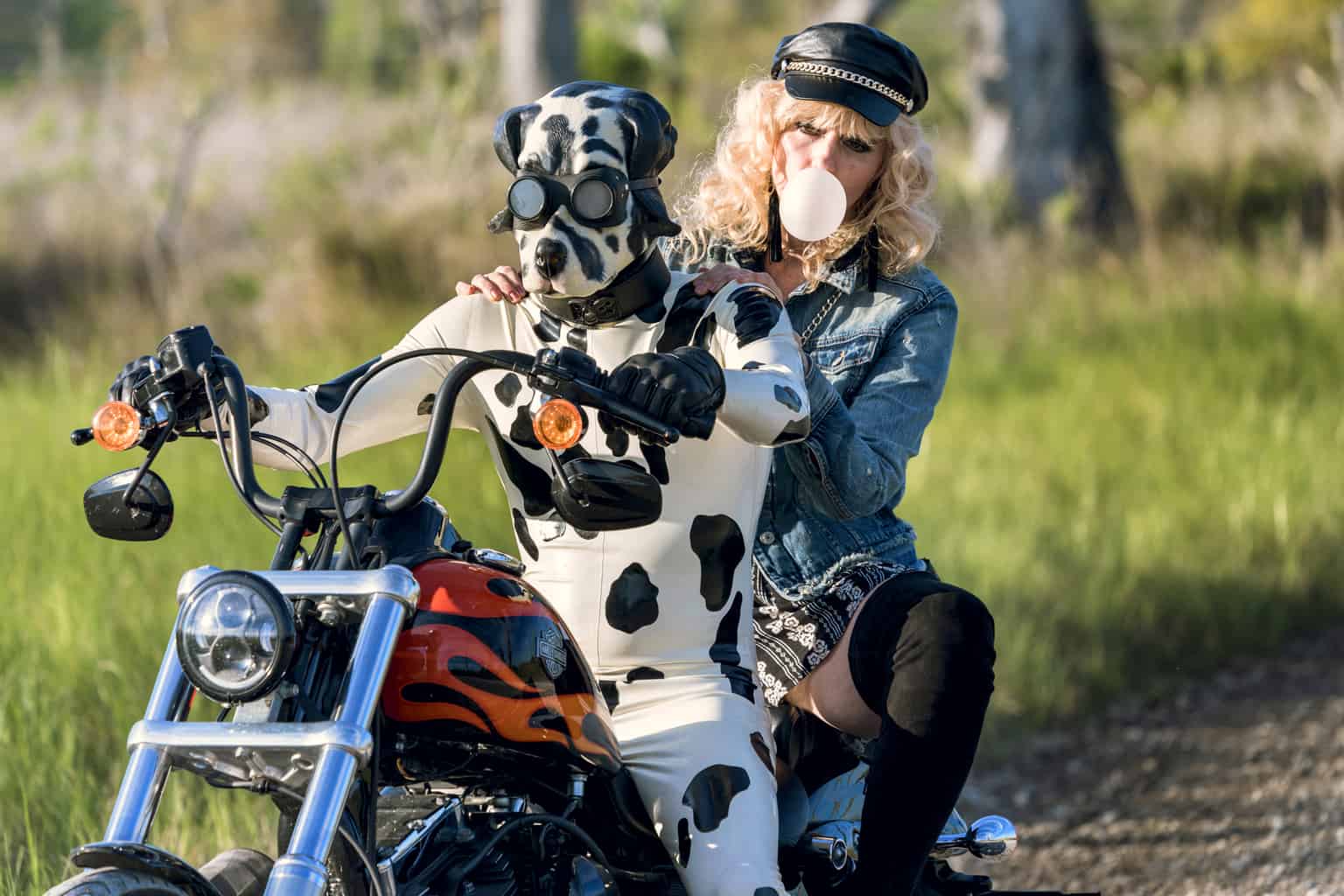 Preacher - Season 3, Episode 3 "Gonna Hurt" Preview — Preacher Season 3 Episode 3: Gonna Hurt - Part 3 Mark Harelik as God - Preacher _ Season 3, Episode 3 - Photo Credit: Alfonso Bresciani/AMC/Sony Pictures Television