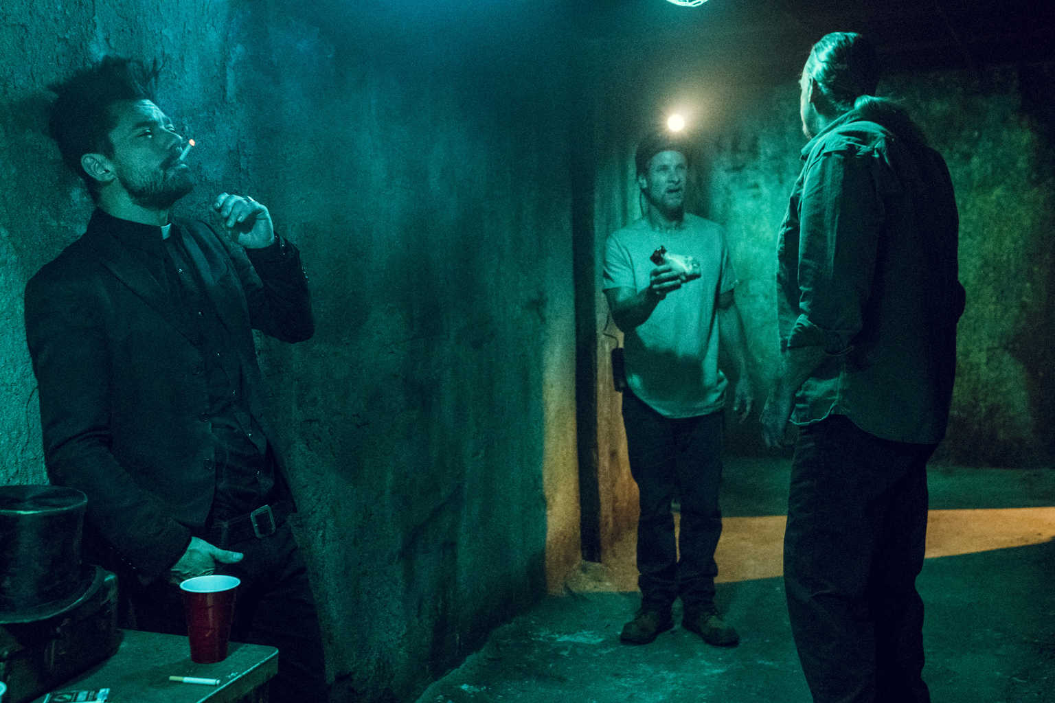 Preacher Season 3 Episode 4 - The Tombs Preview — Preacher Season 3 Episode 4: The Tombs - Part 3 Dominic Cooper as Jesse Custer, Colin Cunningham as TC, Jeremy Childs as Jody - Preacher _ Season 3, Episode 4 - Photo Credit: Alfonso Bresciani/AMC/Sony Pictures Television