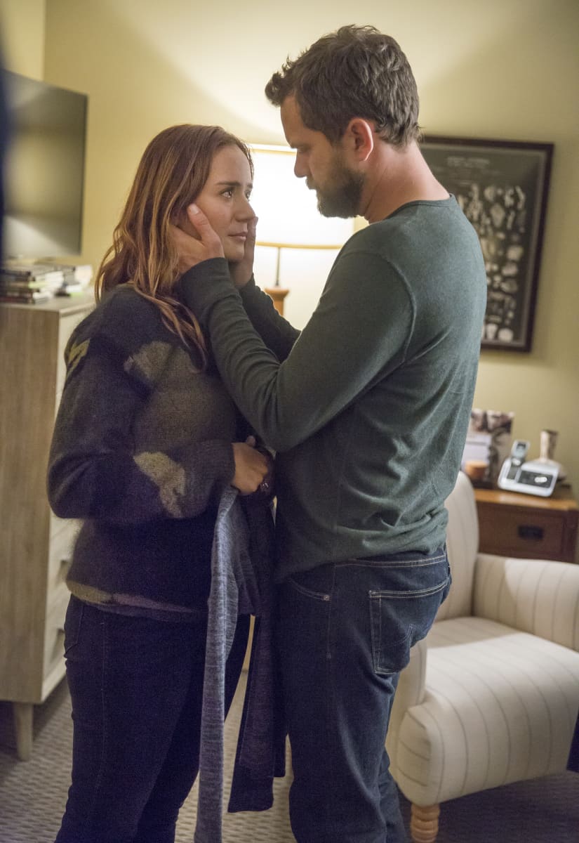 TheAffair_404_2463.R