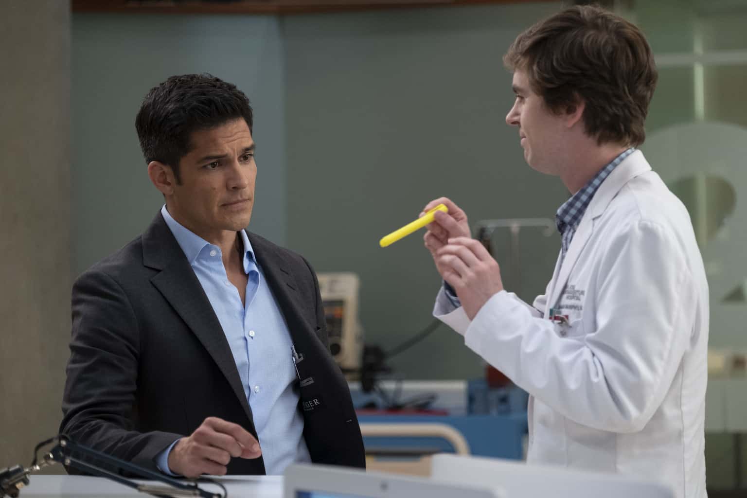 The Good Doctor Season 2 Episode 2 - NICHOLAS GONZALEZ, FREDDIE HIGHMORE Preview — The Good Doctor Season 2 Episode 2: Middle Ground - Part 5 The Good Doctor Season 2 Episode 2