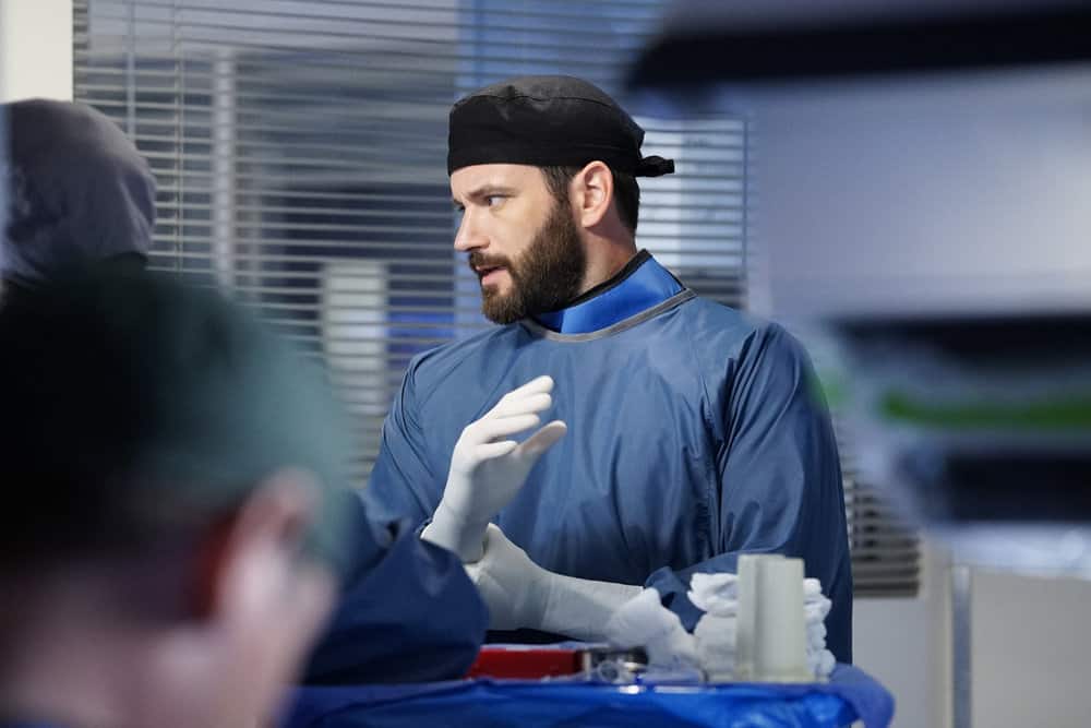 Chicago Med Season 4 Episode 3 - Colin Donnell as Connor Rhodes | Tell-Tale TV Chicago Med Season 4 Episode 3 - Colin Donnell as Connor Rhodes Preview — Chicago Med Season 4 Episode 3: Heavy Is the Head - Part 2 Chicago Med Season 4 Episode 3 - Colin Donnell as Connor Rhodes