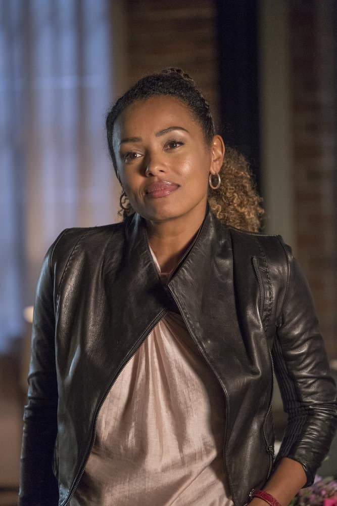 This Is Us Season 3 Episode 3 - Melanie Liburd as Zoe Preview — This Is Us Season 3 Episode 3: Katie Girls - Part 2 This Is Us Season 3 Episode 3 - Melanie Liburd as Zoe