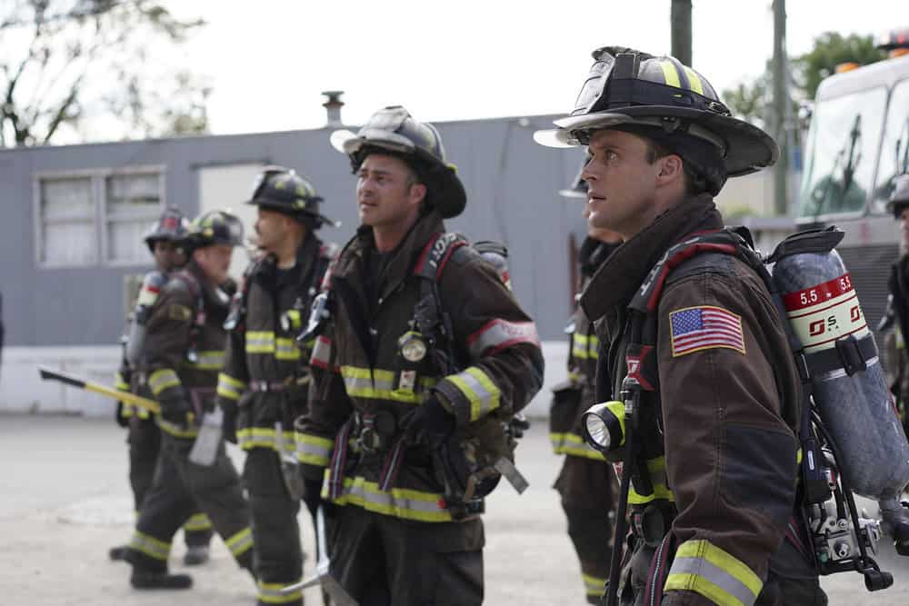 Chicago Fire Season 7 Episode 5 - Taylor Kinney as Kelly Severide, Jesse Spencer as Matthew Casey Preview — Chicago Fire Season 7 Episode 5: A Volatile Mixture - Part 2 Chicago Fire Season 7 Episode 5 - Taylor Kinney as Kelly Severide, Jesse Spencer as Matthew Casey