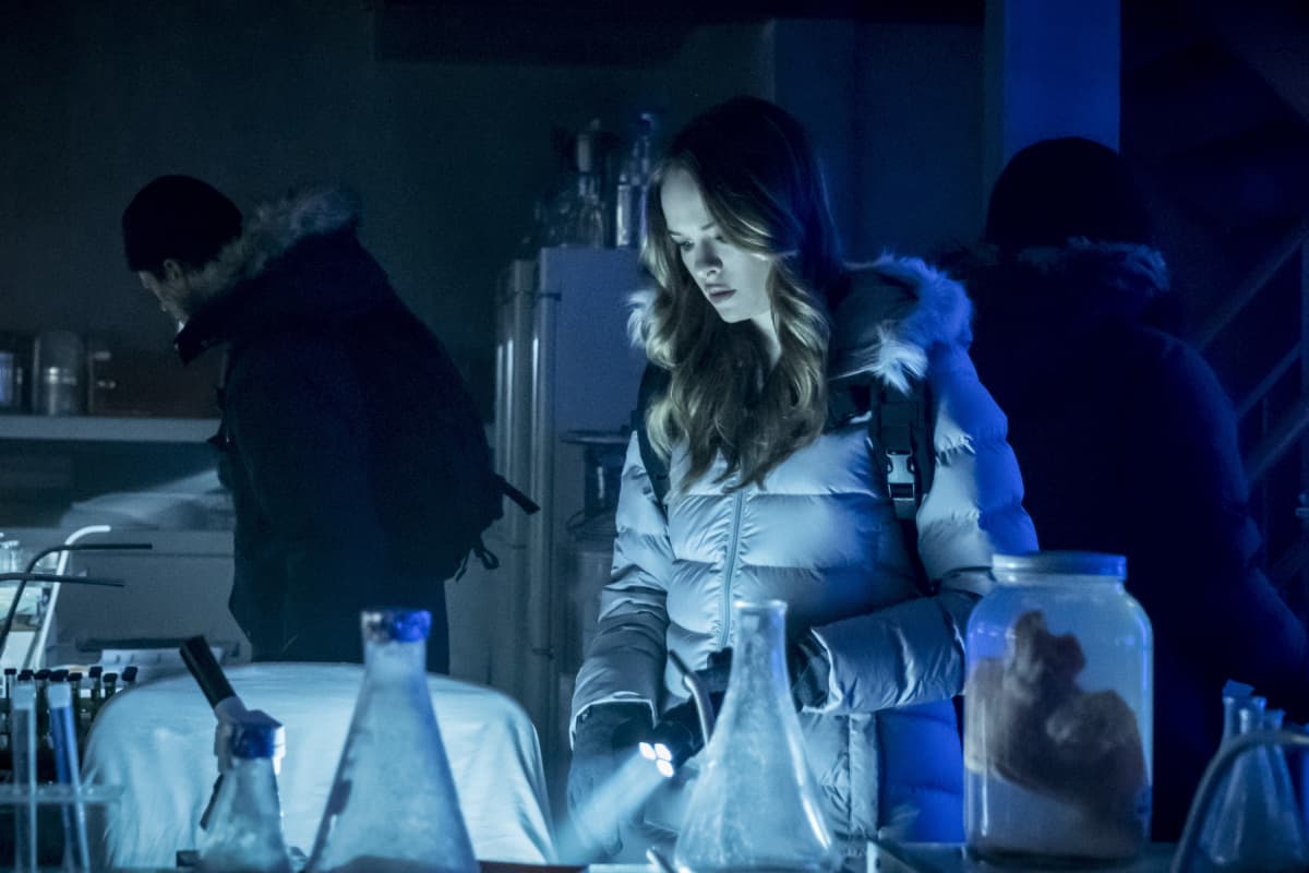 FLA506b_0013b Preview — The Flash Season 5 Episode 6: The Icicle Cometh - Part 2