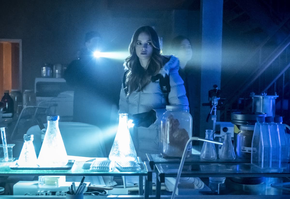 FLA506b_0054b Preview — The Flash Season 5 Episode 6: The Icicle Cometh - Part 2