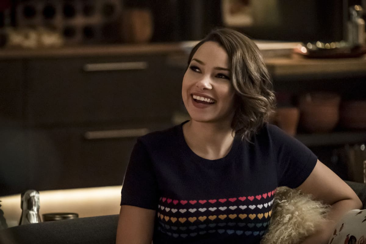 FLA507b_0047b Preview — The Flash Season 5 Episode 7: O Come, All Ye Faithful