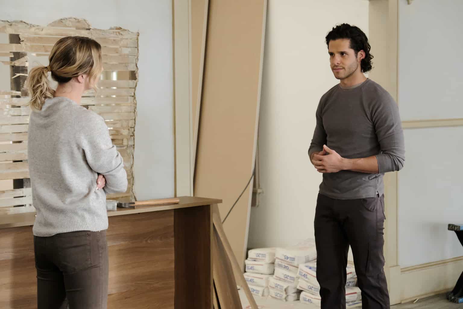 The Resident Season 2 Episode 10 - Miles Gaston Villanueva and Emily VanCamp as Nicolette Nevin Preview — The Resident Season 2 Episode 10: After the Fall - Part 2 The Resident Season 2 Episode 10 - Miles Gaston Villanueva and Emily VanCamp as Nicolette Nevin