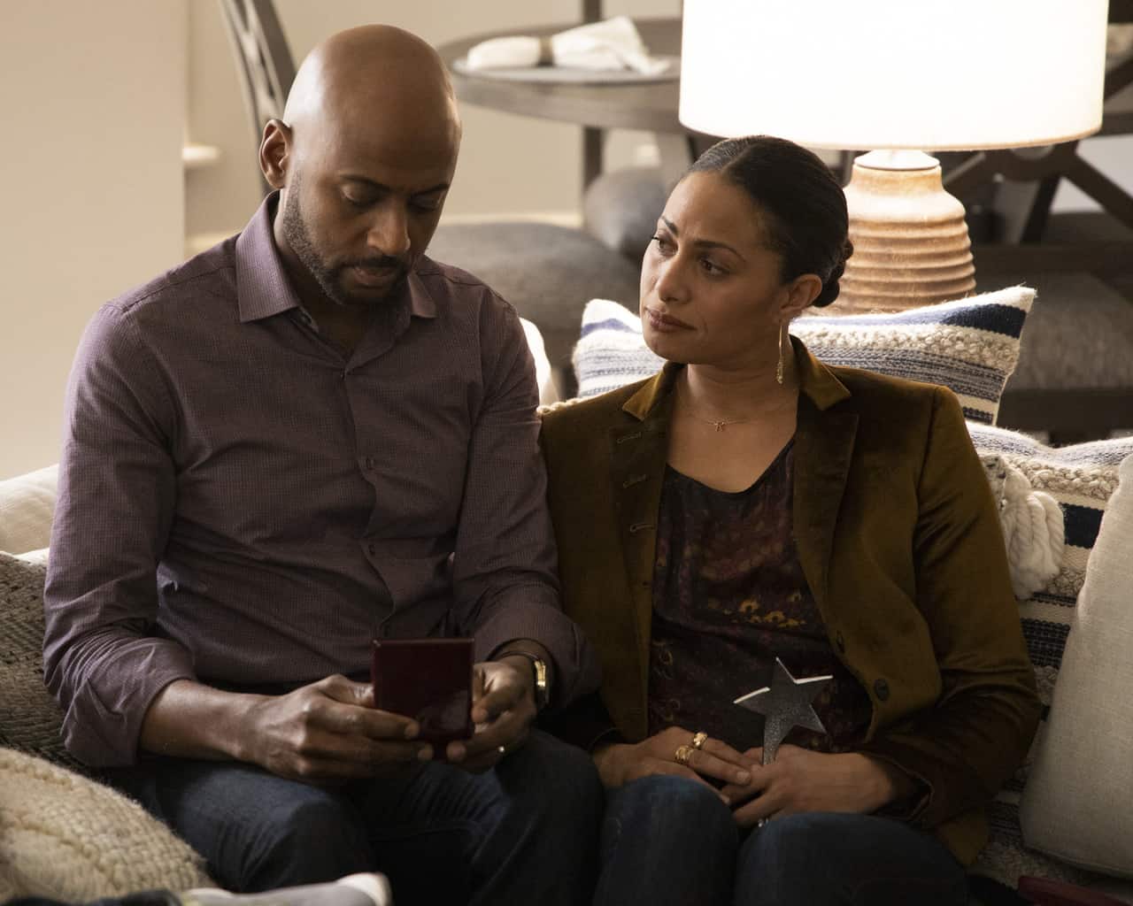A Million Little Things Season 1 Episode 17 "Goodbye" Preview — A Million Little Things Season 1 Episode 17: goodbye - Part 3