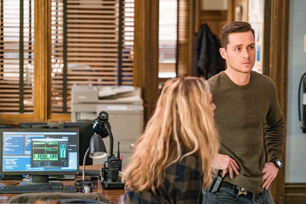 Chicago P.D. – Season 6 Preview — Chicago Fire / Chicago P.D. Crossover: “What I Saw” and “Good Men” - Part 3