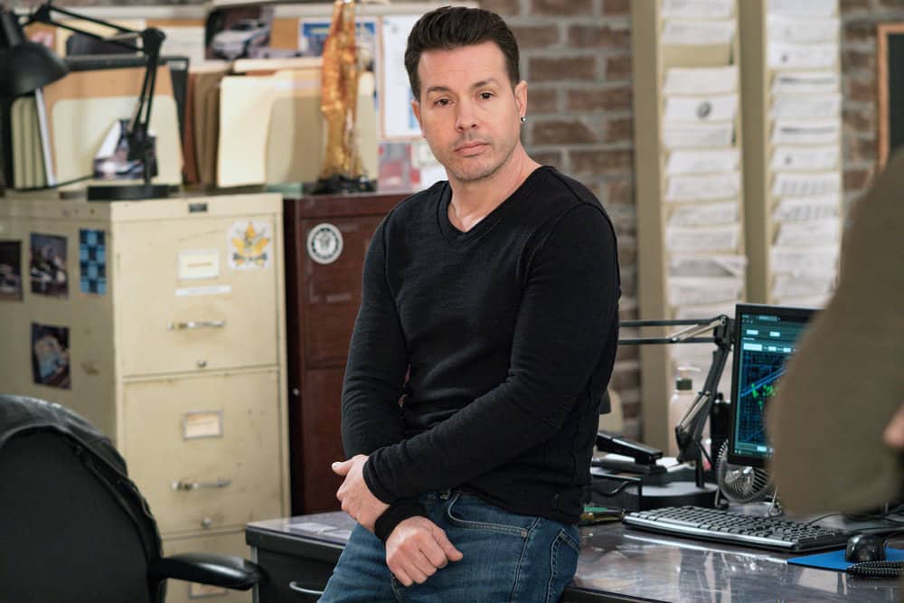 Chicago P.D. – Season 6 Preview — Chicago Fire / Chicago P.D. Crossover: “What I Saw” and “Good Men” - Part 3