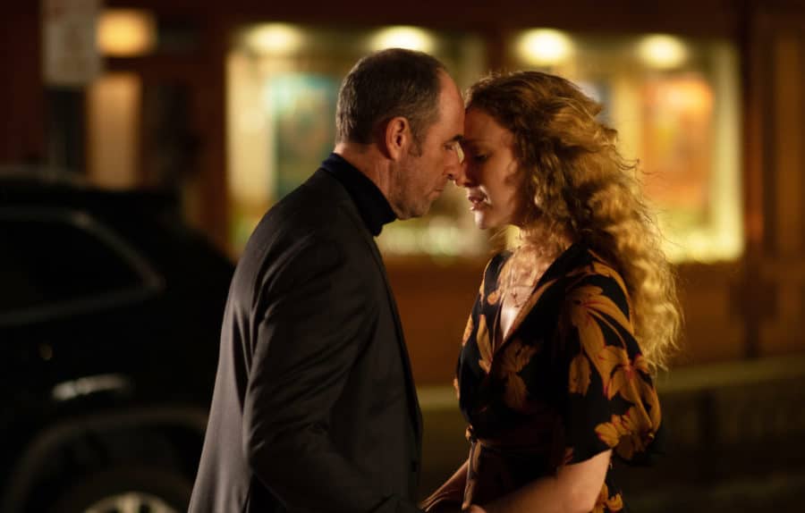 The Passage Season 1 Episode 5 - Jamie McShane as Dr. Tim Fanning and Jennifer Ferrin Preview — The Passage Season 1 Episode 5: How You Gonna Outrun The End of the World? - Part 2 The Passage Season 1 Episode 5 - Jamie McShane as Dr. Tim Fanning and Jennifer Ferrin