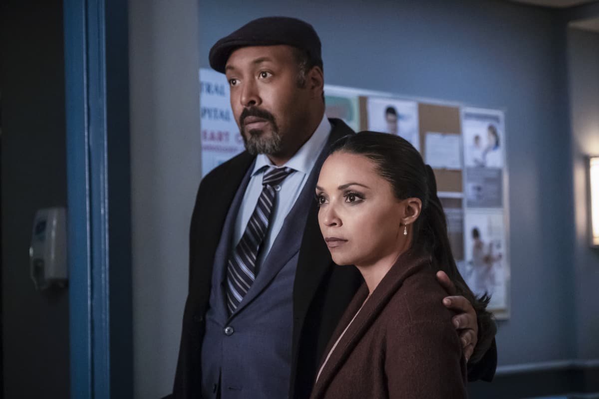 The Flash Season 5 Episode 17: "Time Bomb" Preview — The Flash Season 5 Episode 17: Time Bomb - Part 2 The Flash -- "Time Bomb" -- Image Number: FLA517a_0207b.jpg -- Pictured (L-R): Jesse L. Martin as Detective Joe West and Danielle Nicolet as Cecile Horton -- Photo: Katie Yu/The CW -- ÃÂ© 2019 The CW Network, LLC. All rights reserved